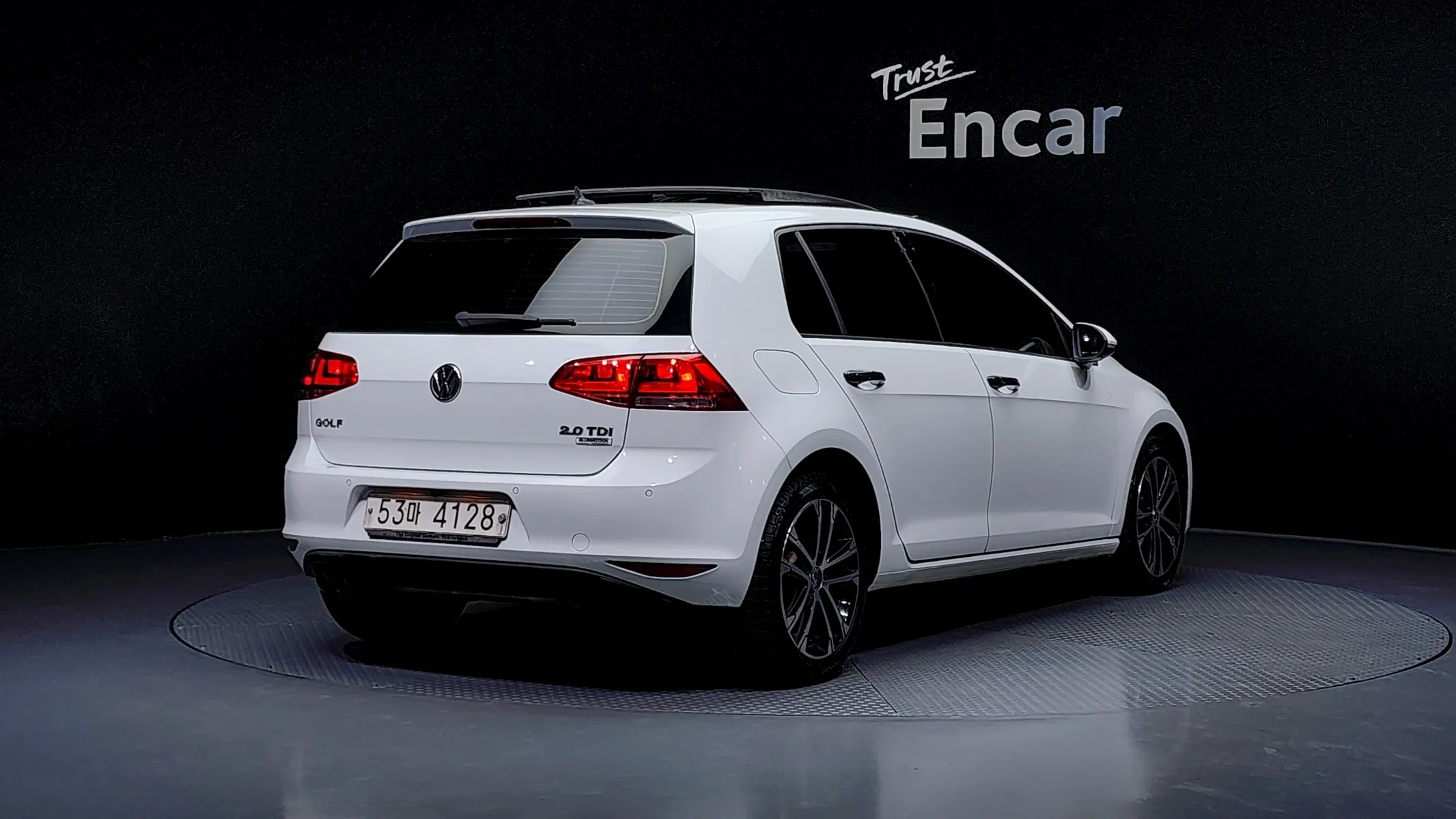 Volkswagen 7 2.0 TDI 2015 2/21