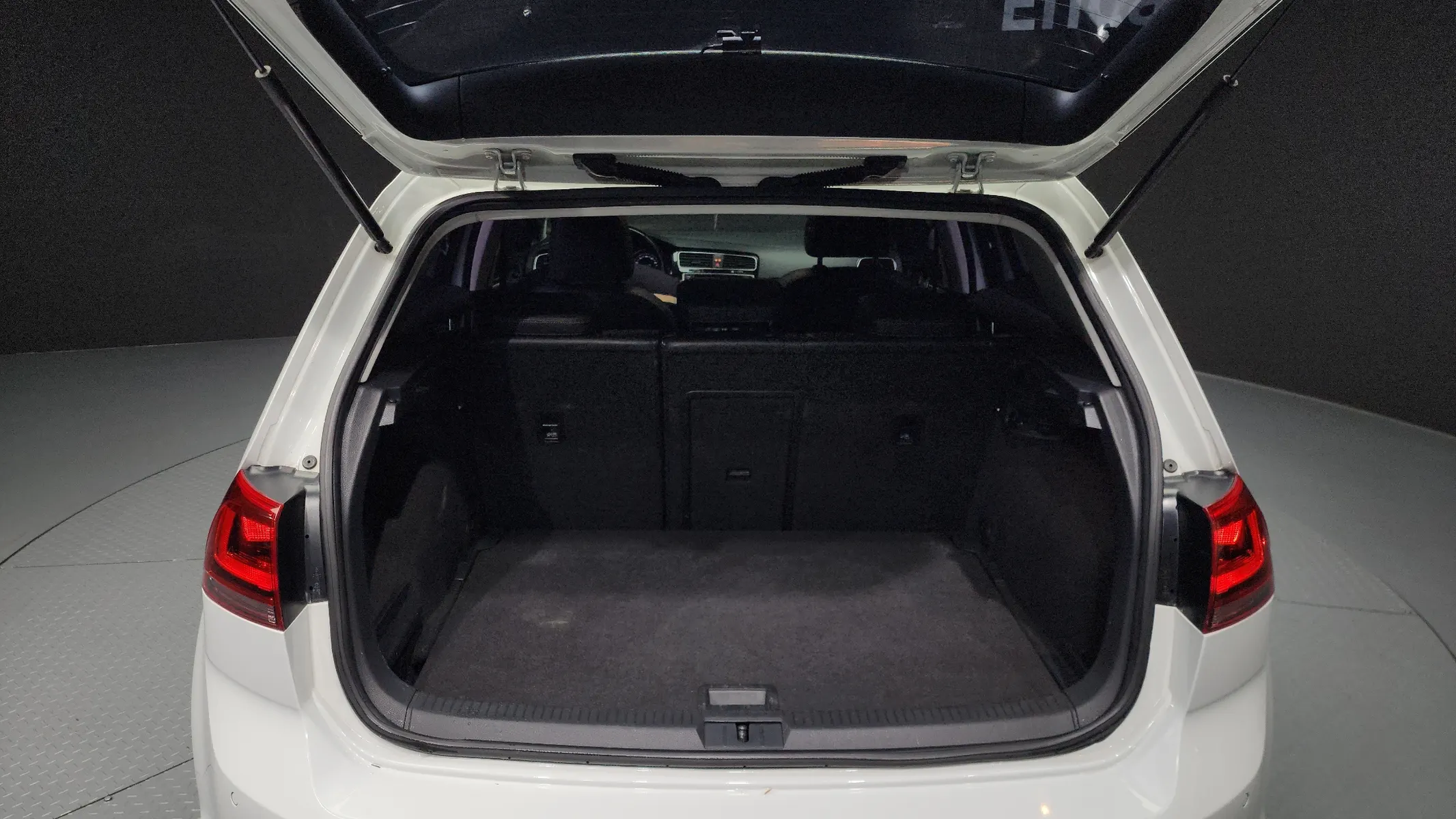 Volkswagen 7 2.0 TDI 2015 20/21
