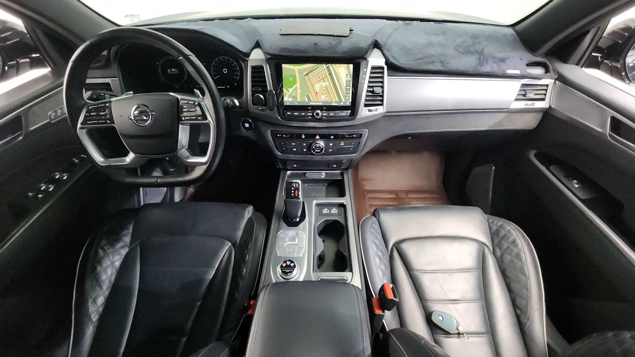 KG Mobility 렉스턴 2.2 4WD 2021 4/5