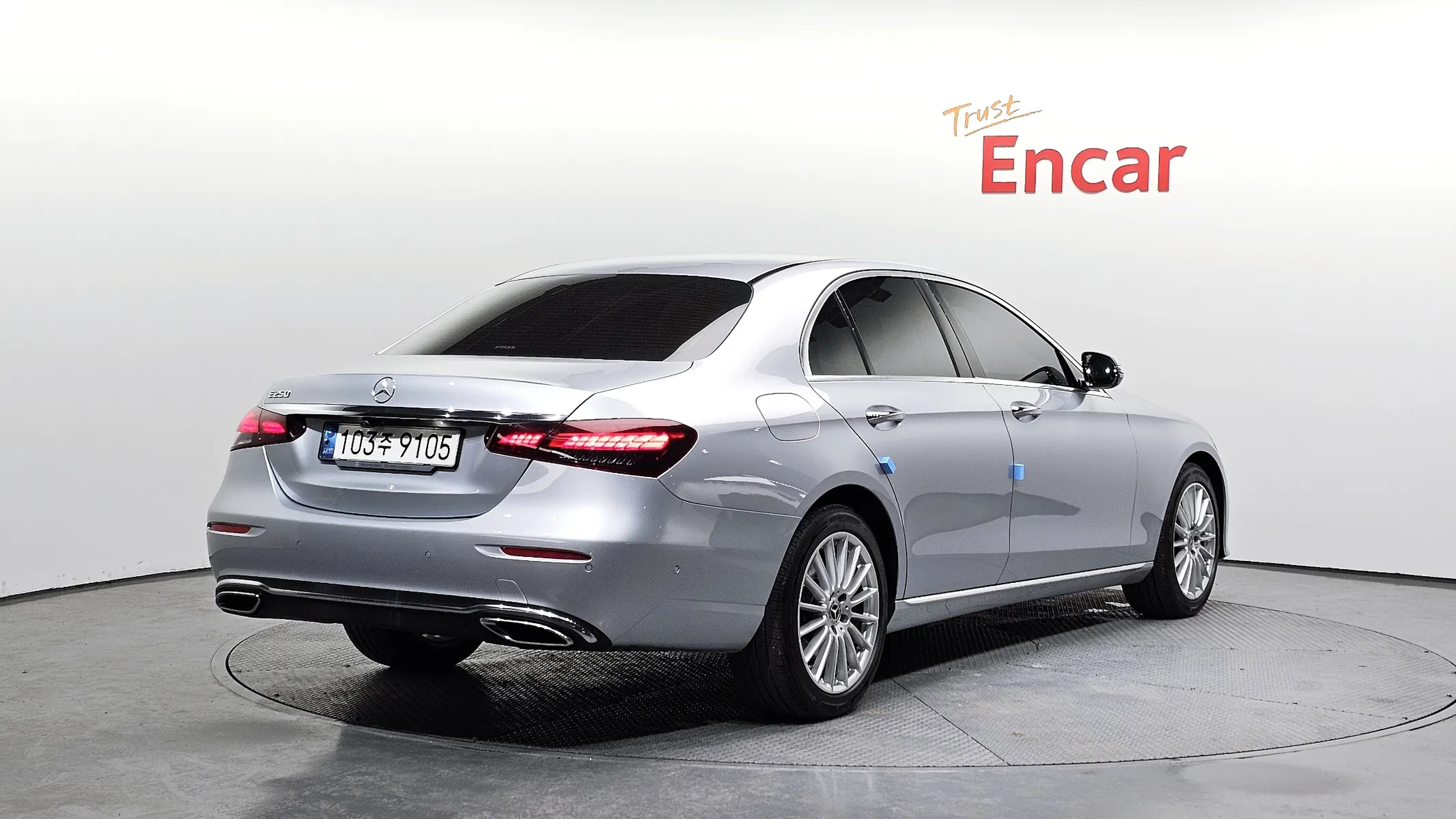 Mercedes-Benz E-Class W213 E250 2021 2/21