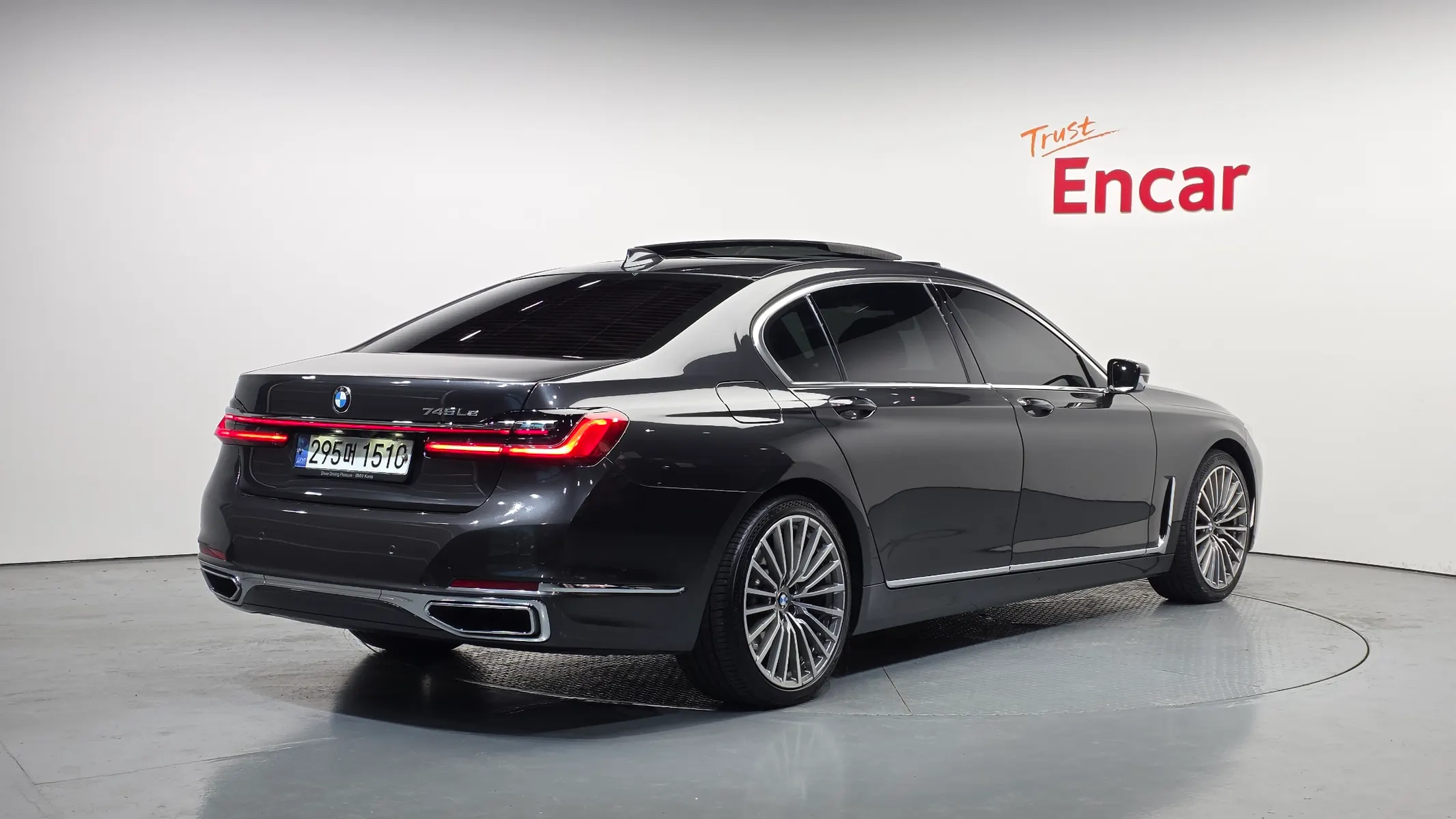 BMW 7 Series (G11) 745Le i 2021 2/21