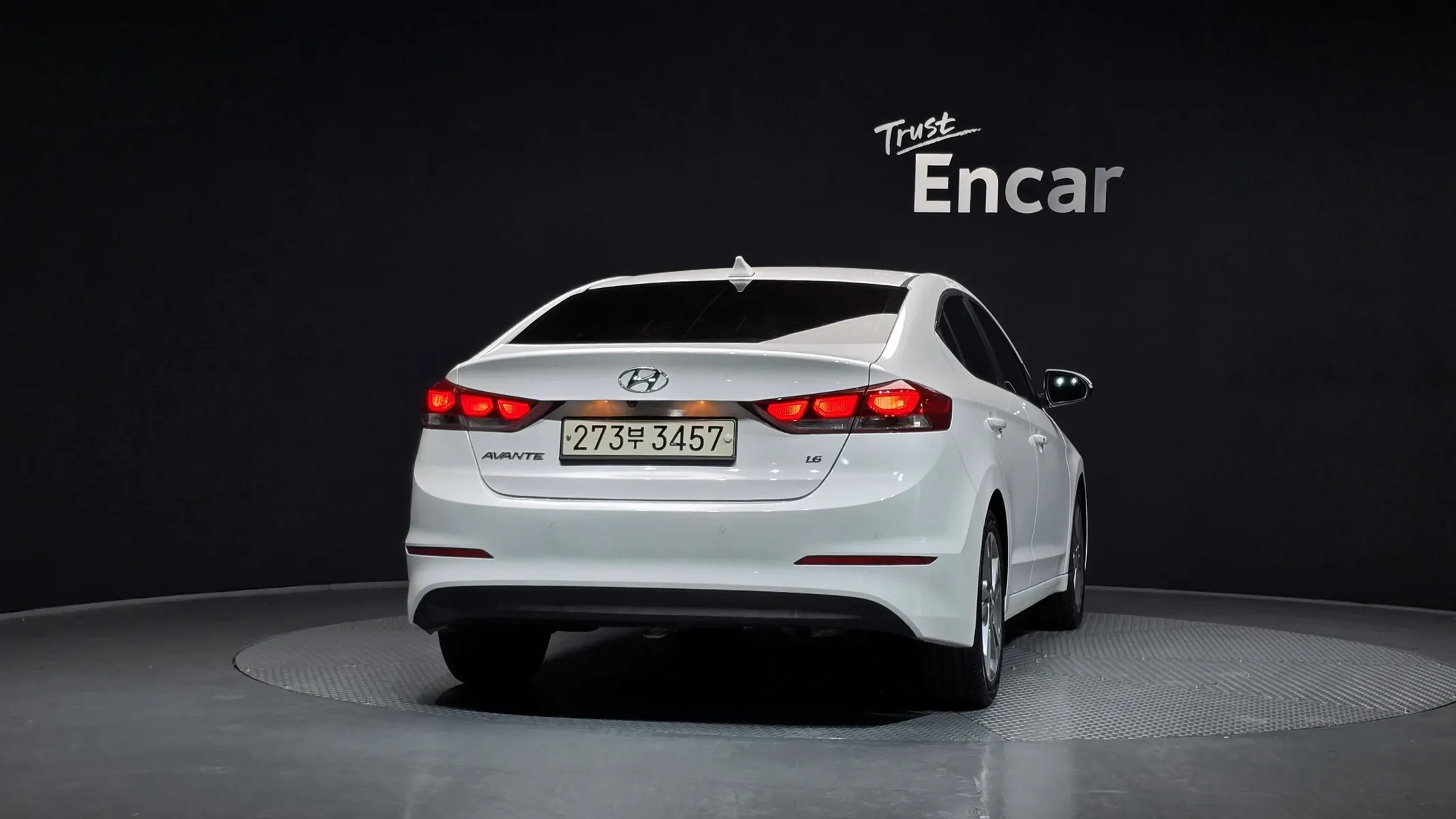 Hyundai AD 1.6 GDI 2017 3/5