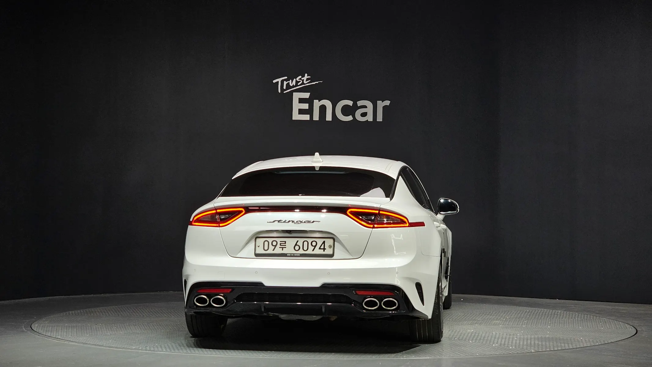 Kia Stinger 2.0 2WD 2018 3/5