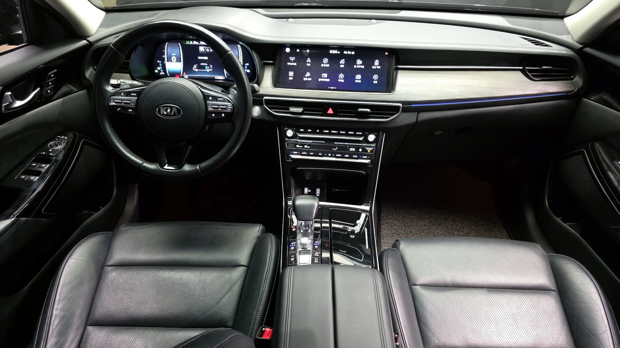 Kia K7 2021 4/5