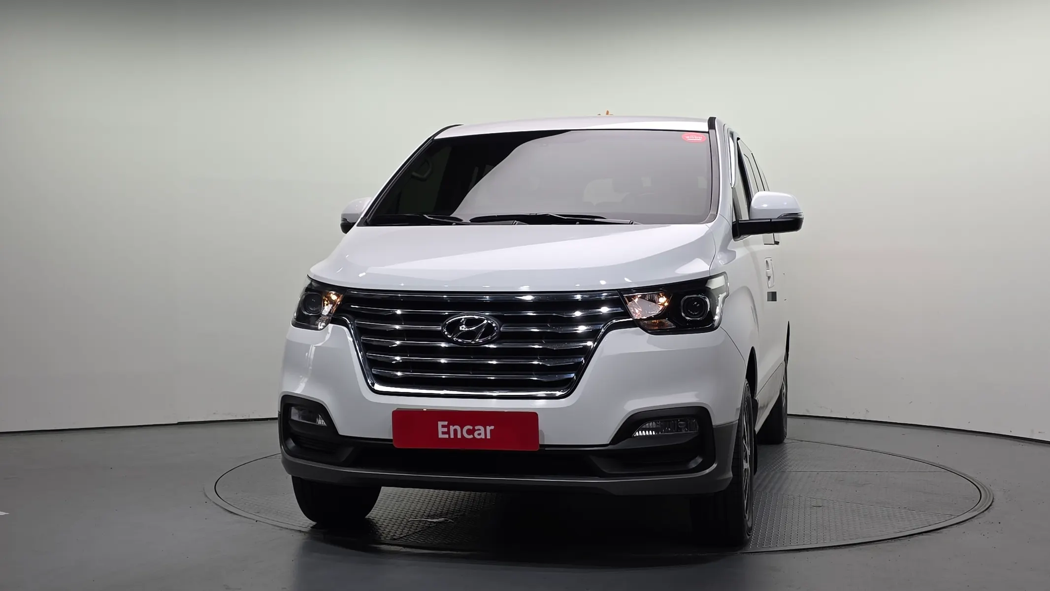 Hyundai 그랜드 스타렉스 4WD 9 2018 2/5