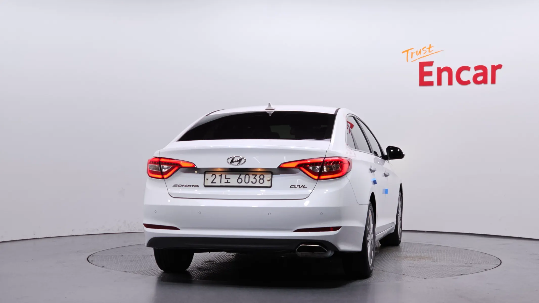 Hyundai LF 2.0 2017 3/5