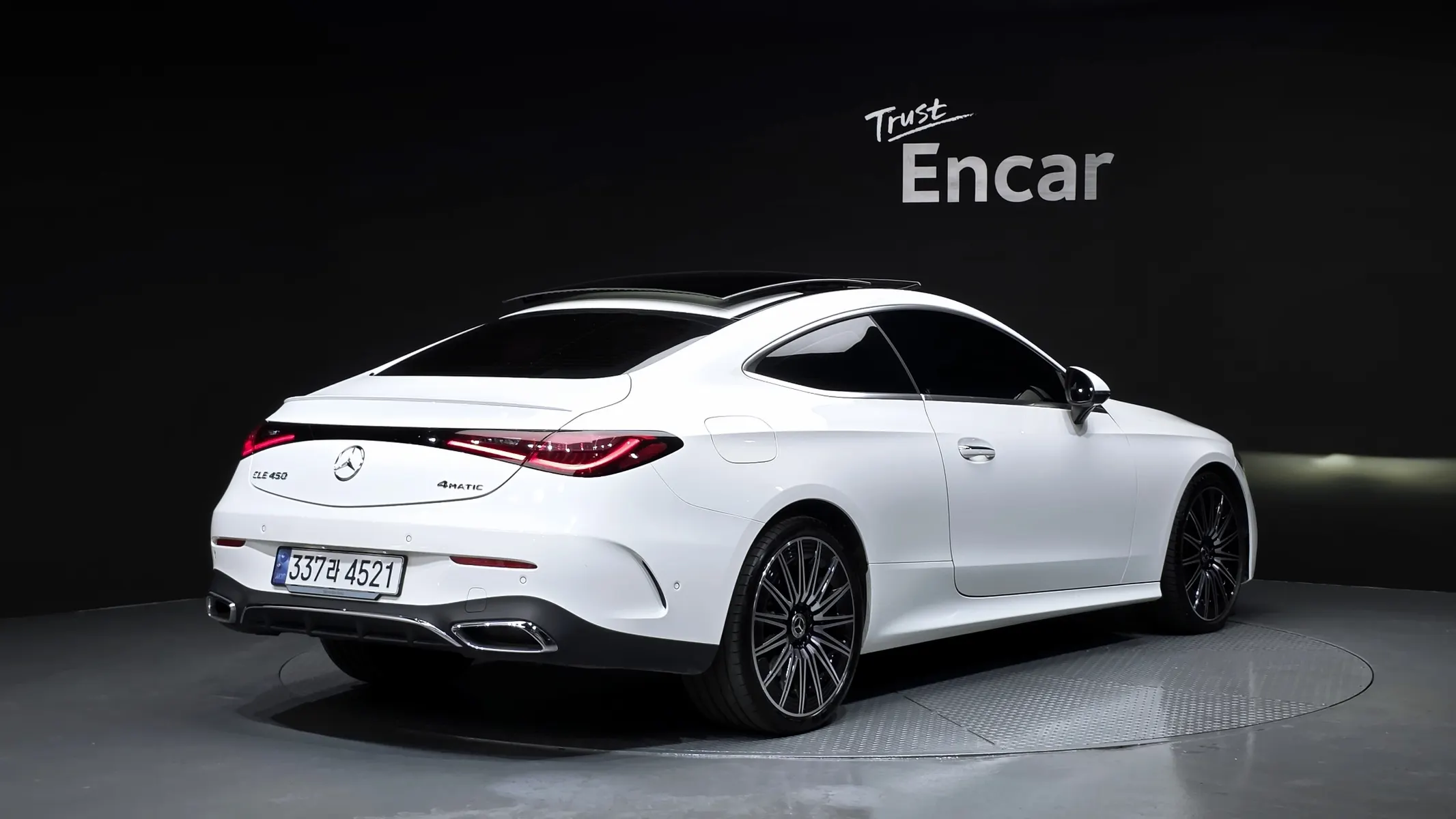 Mercedes-Benz CLE-Class C236 CLE450 4MATIC 2024 2/34