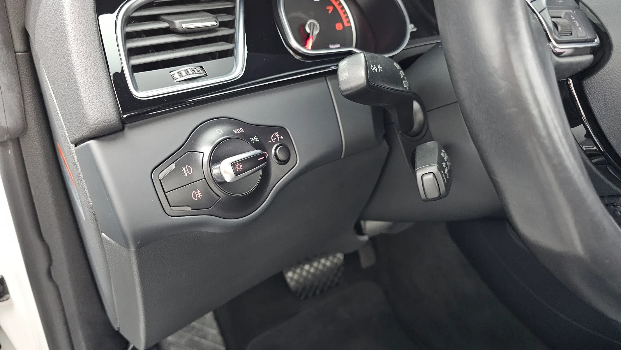 Audi A5 40 TFSI 2015 20/21