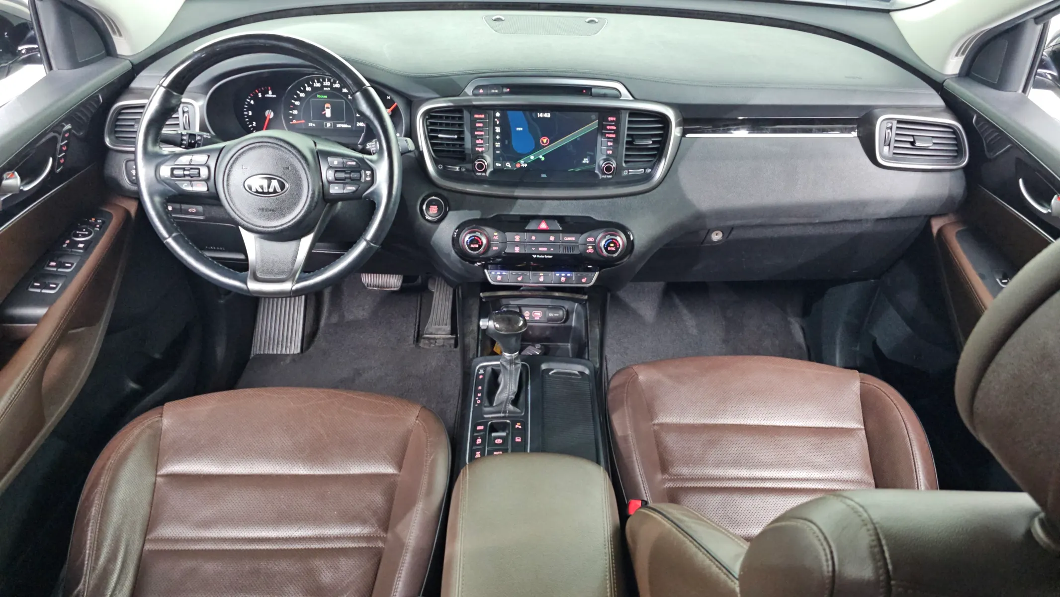 Kia Sorento 2.2 4WD 2015 4/5