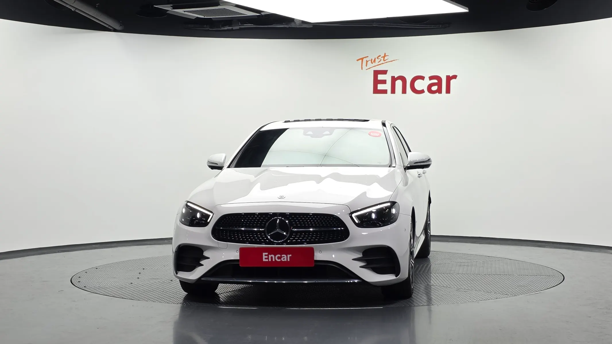 Mercedes-Benz E-Class W213 E220d 4MATIC AMG Line 2021 3/32