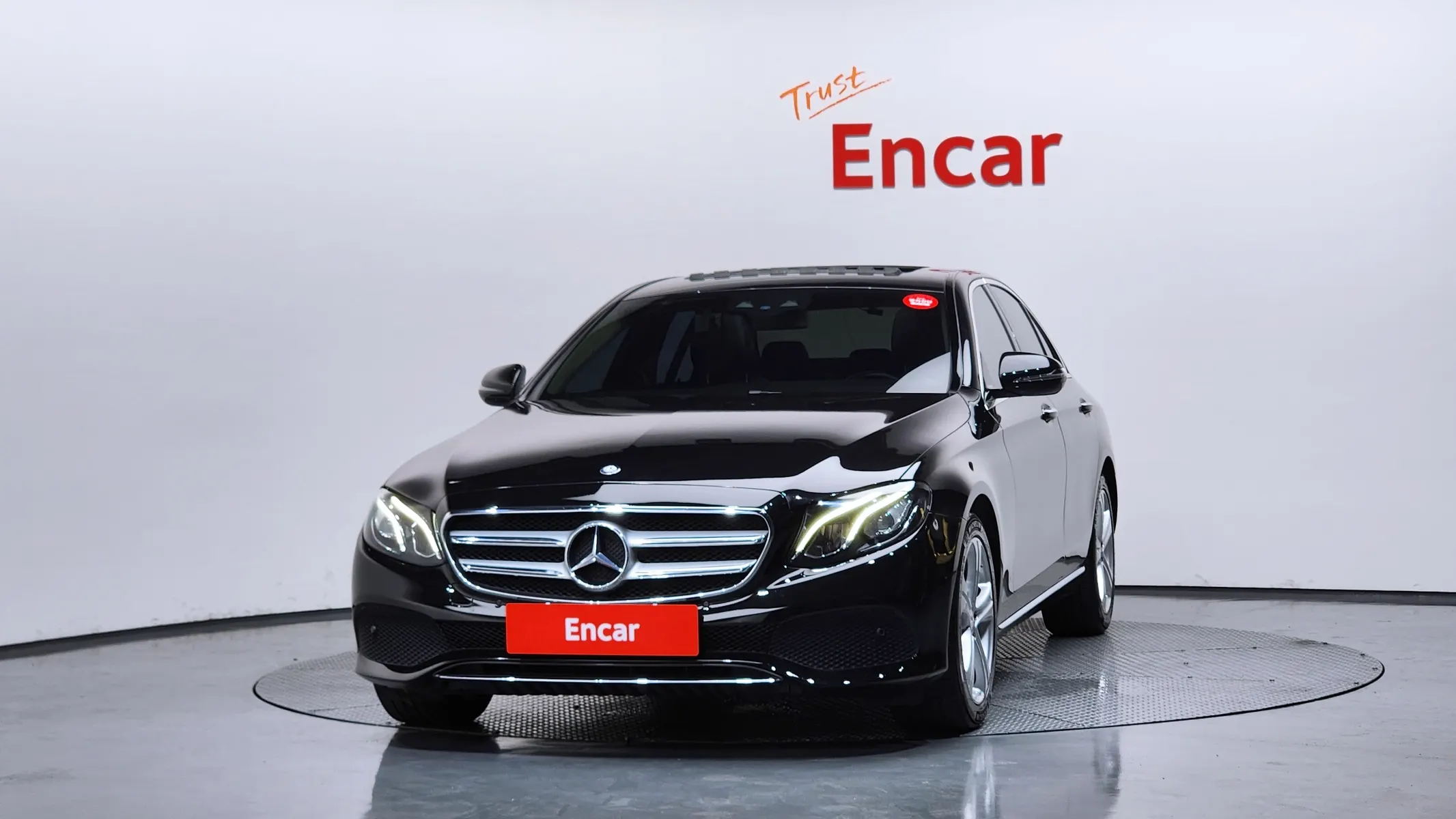 Mercedes-Benz E-Class W213 E200 2017 3/21