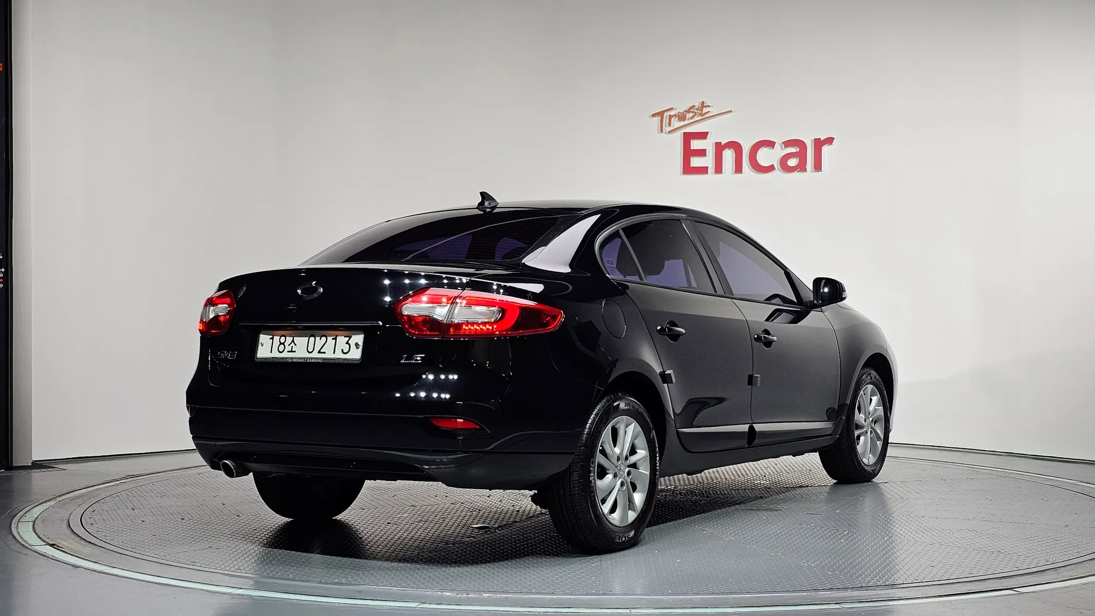 Renault Korea SM3 LE 2016 2/33