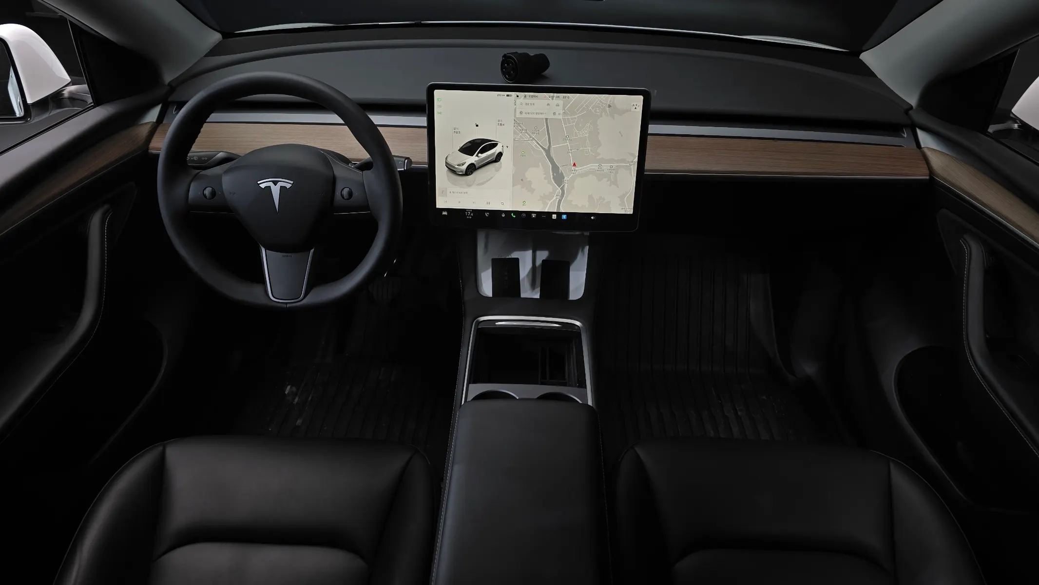 Tesla Y RWD 2024 4/5