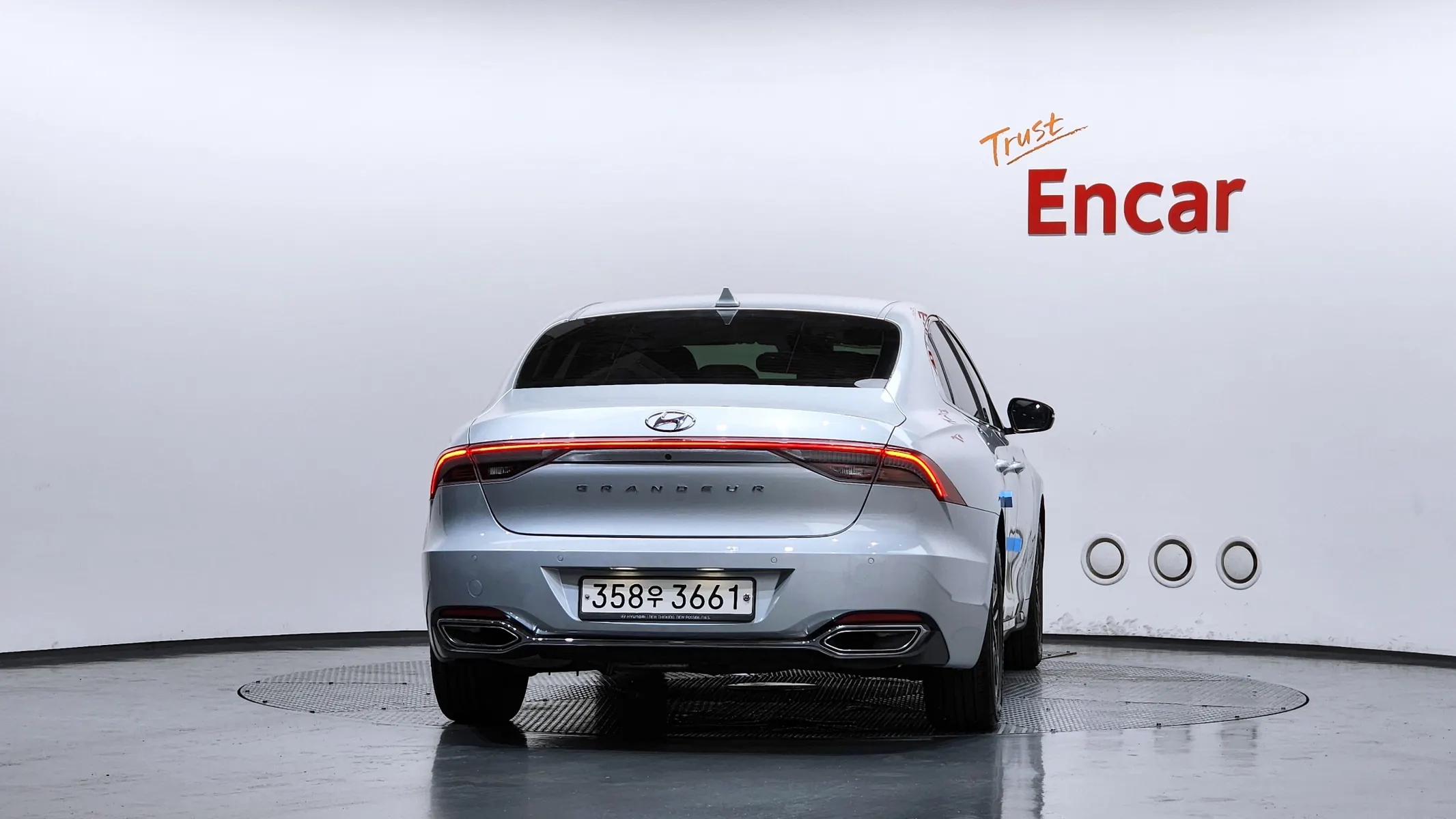 Hyundai IG 3.0 LPi () 2022 3/5