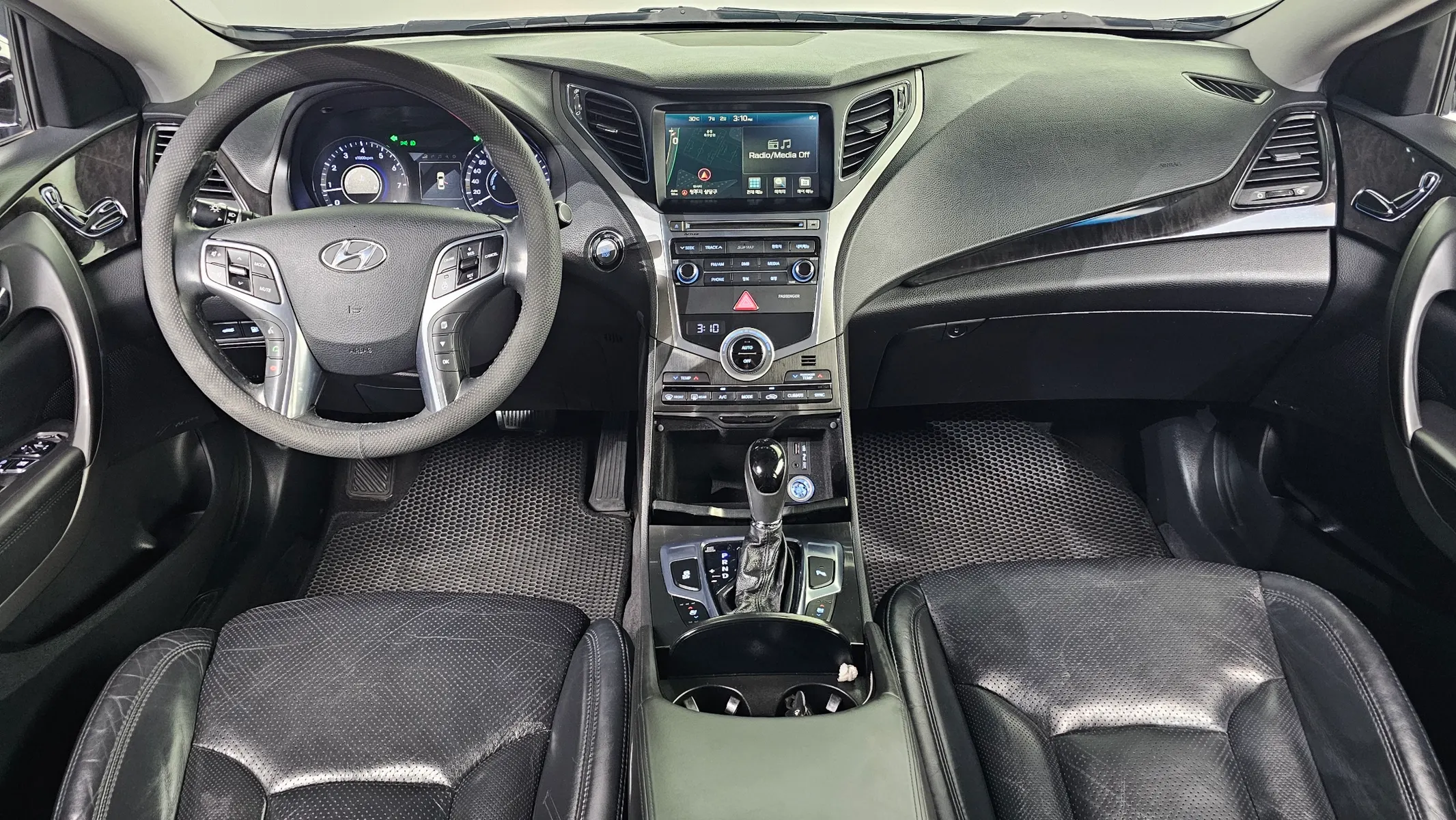 Hyundai Grandeur HG HG300 2015 4/5