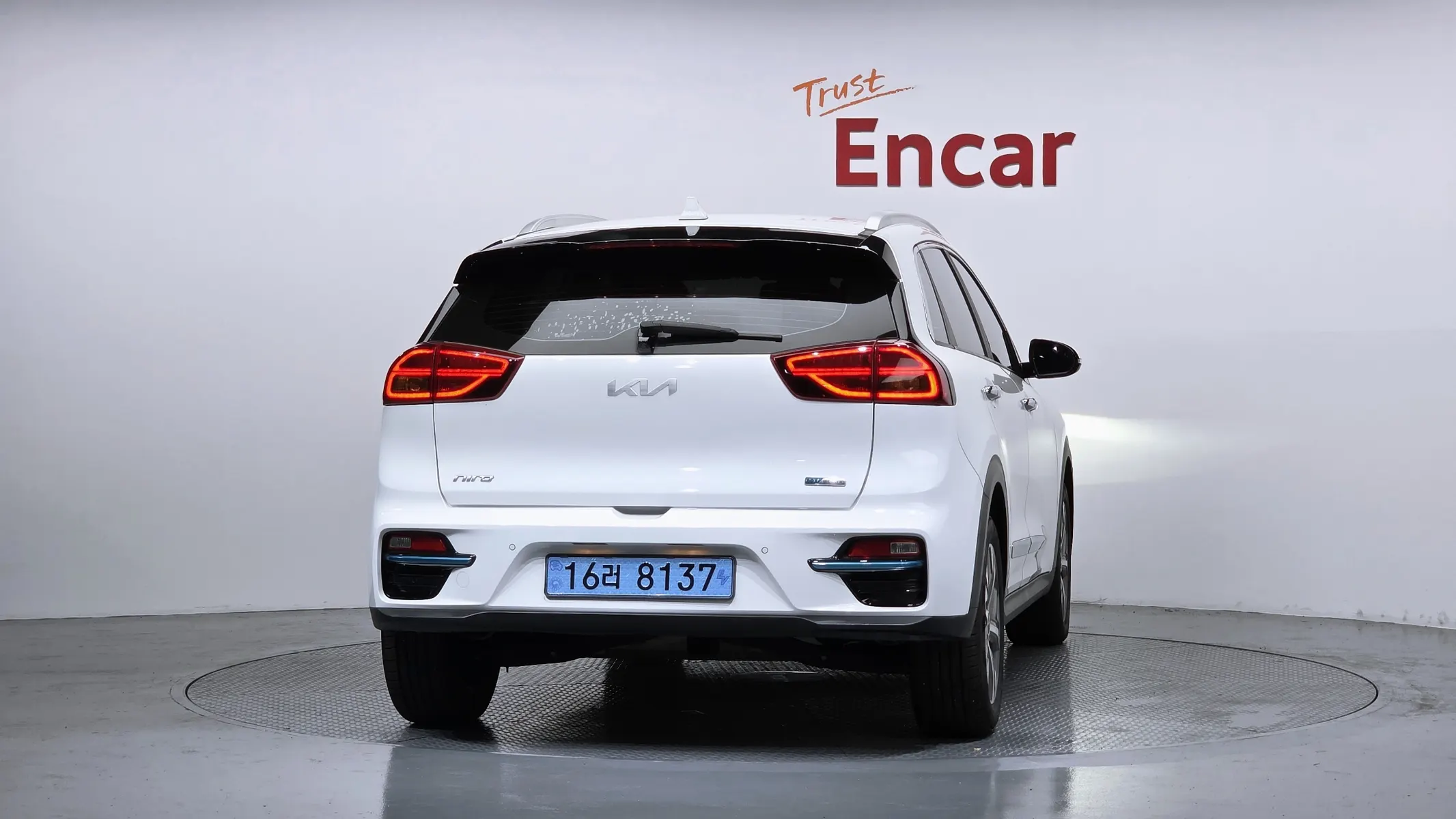 Kia EV 2021 3/5