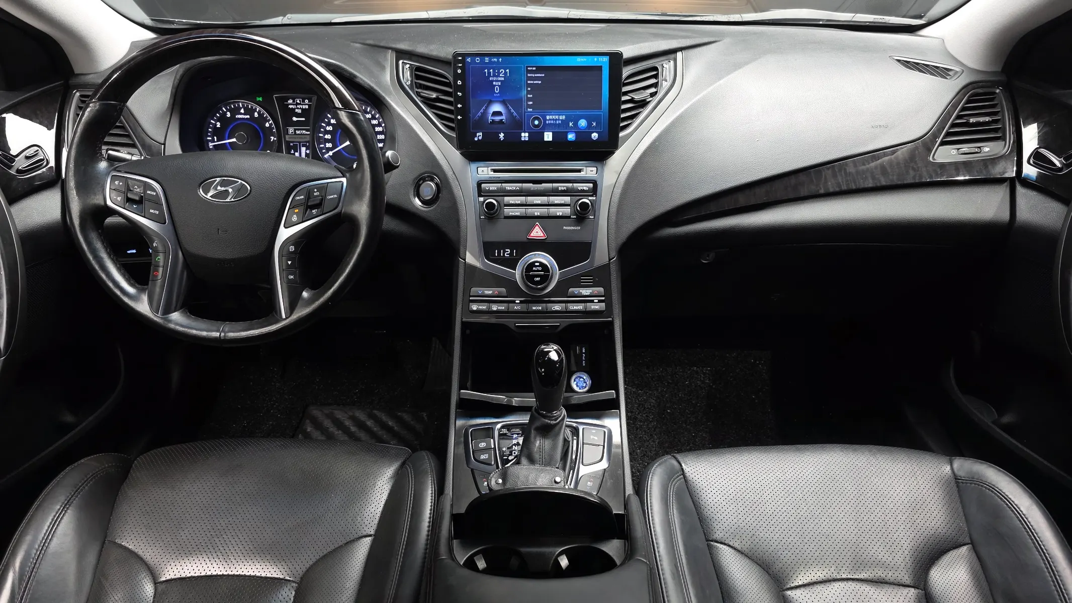 Hyundai Grandeur HG HG240 2016 3/5