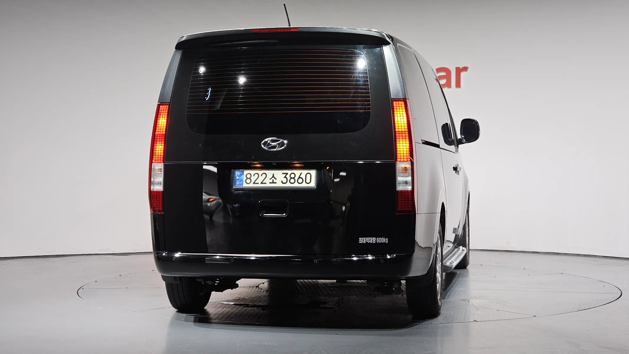 Hyundai Staria L3.5 5 2022 3/5