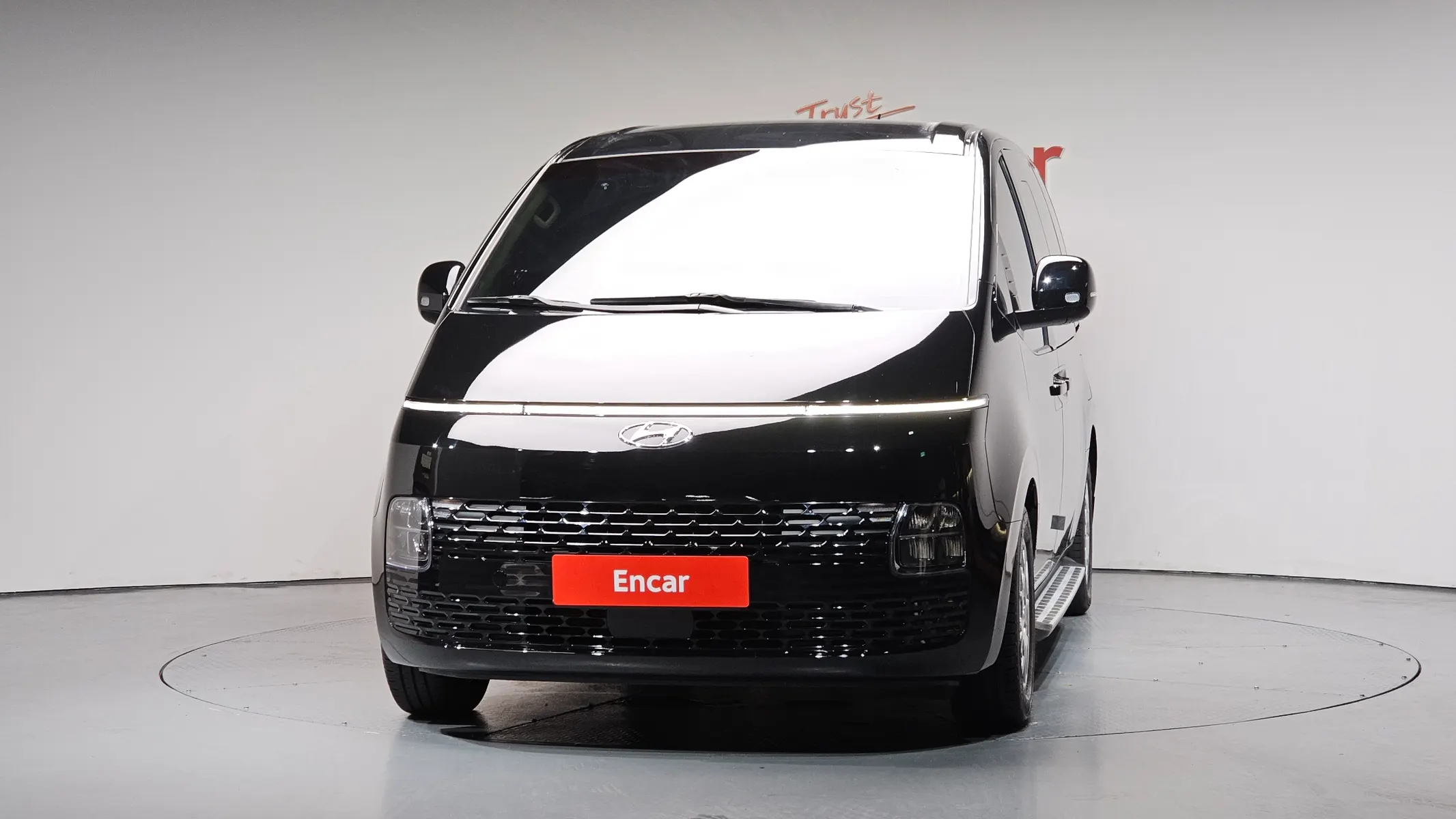 Hyundai Staria L3.5 5 2022 2/5