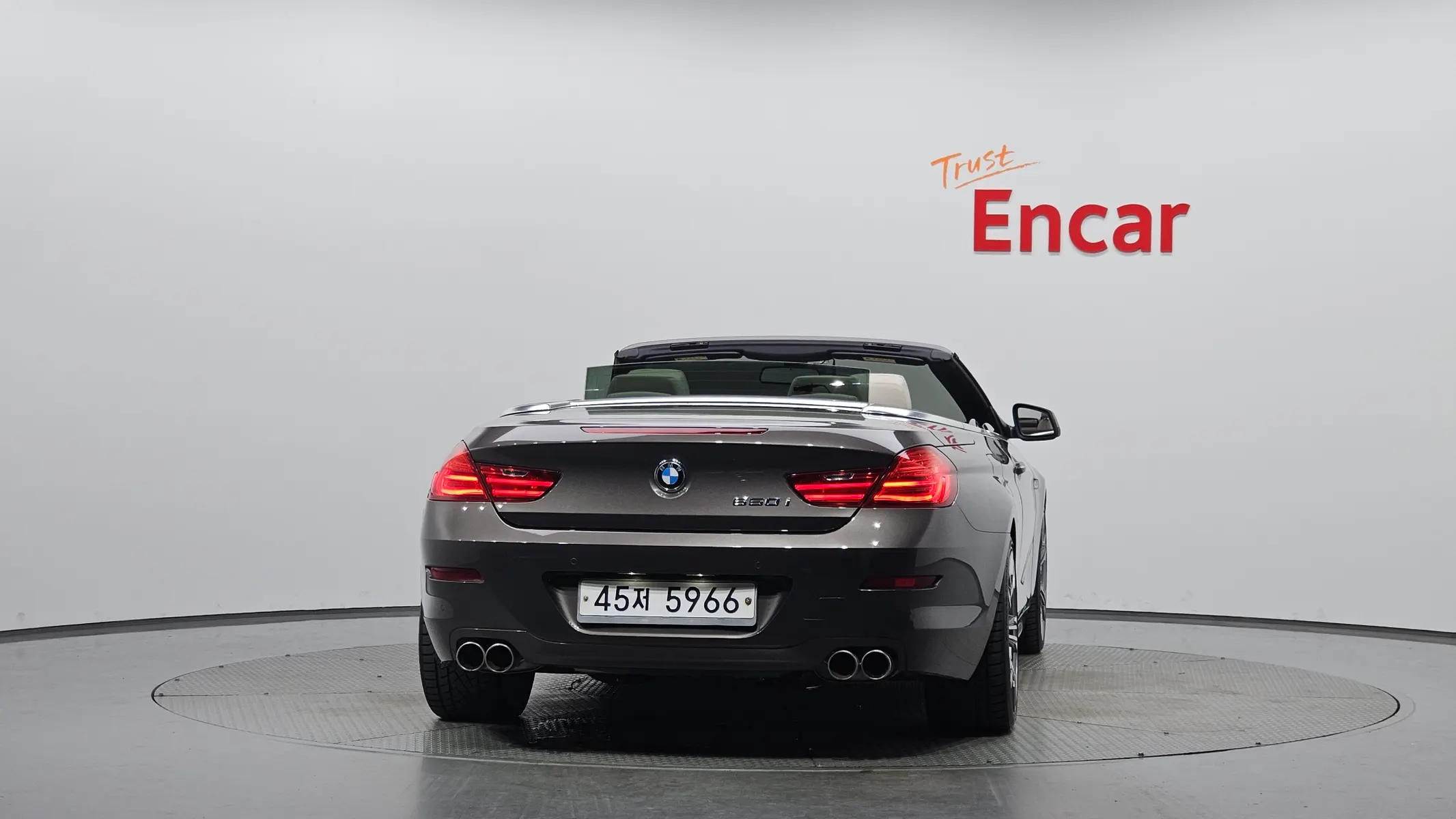 BMW 6 Series (F12) 650i 2013 3/36