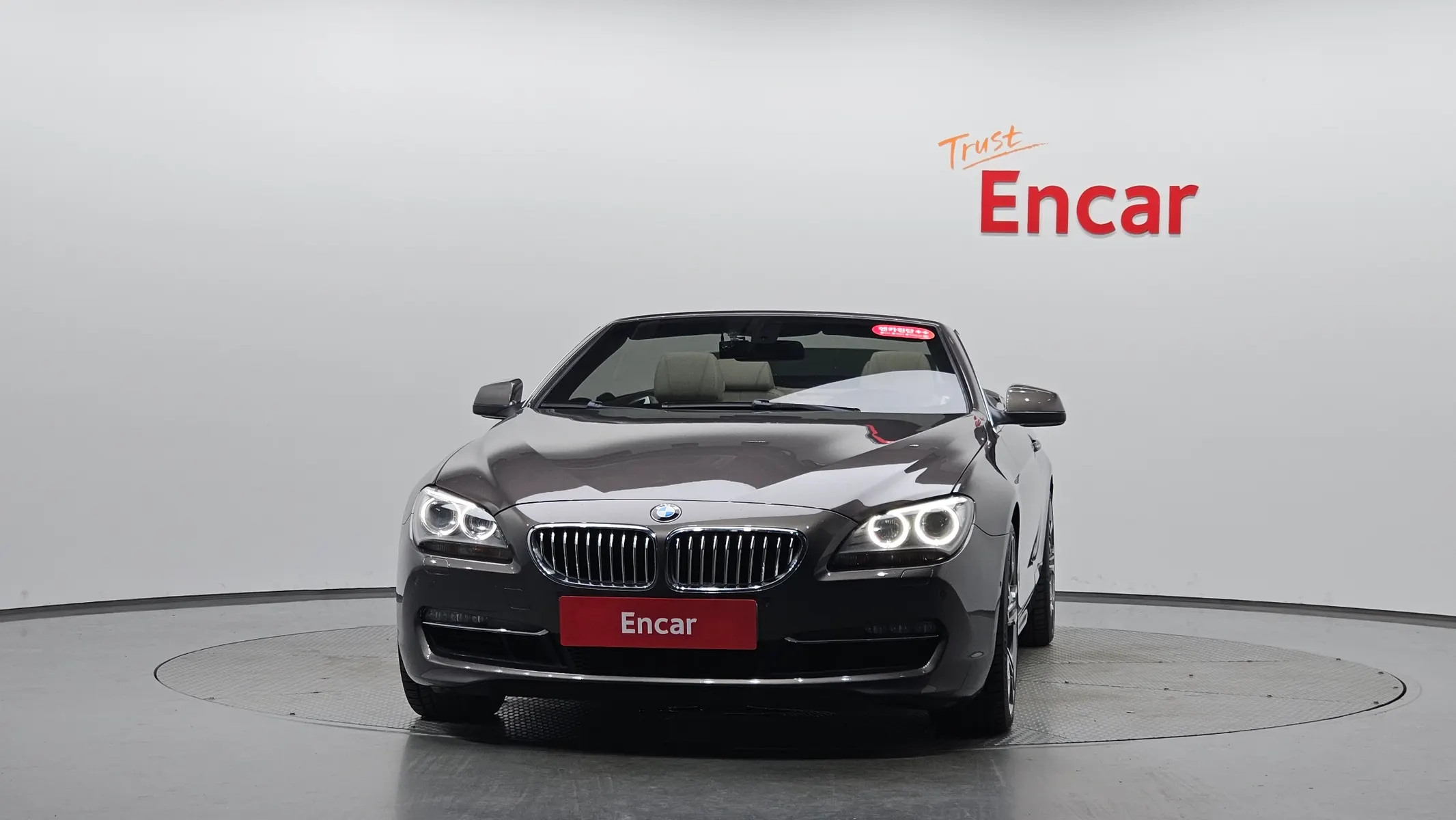 BMW 6 Series (F12) 650i 2013 2/36