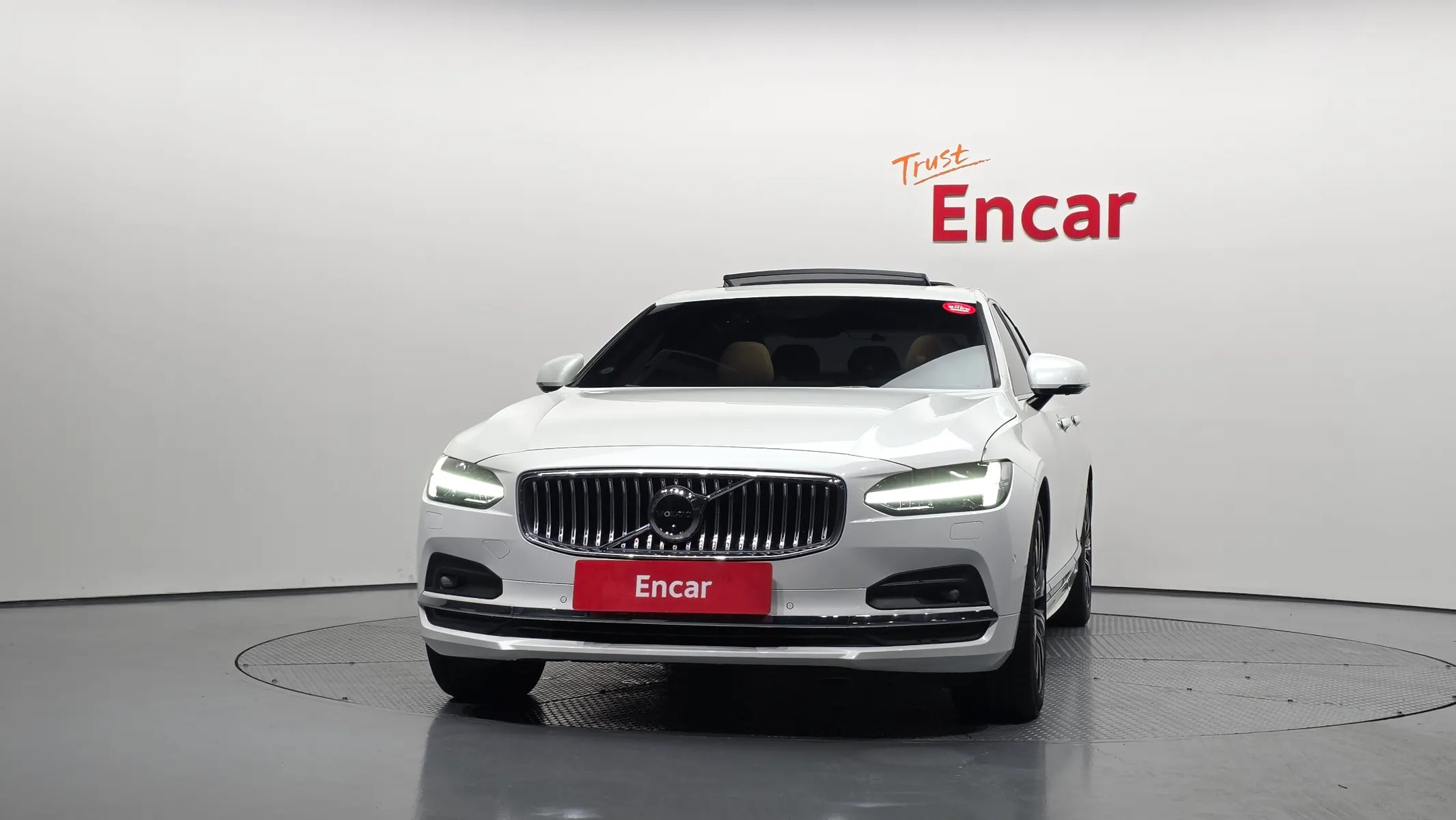 Volvo S90 B5 2021 2/5
