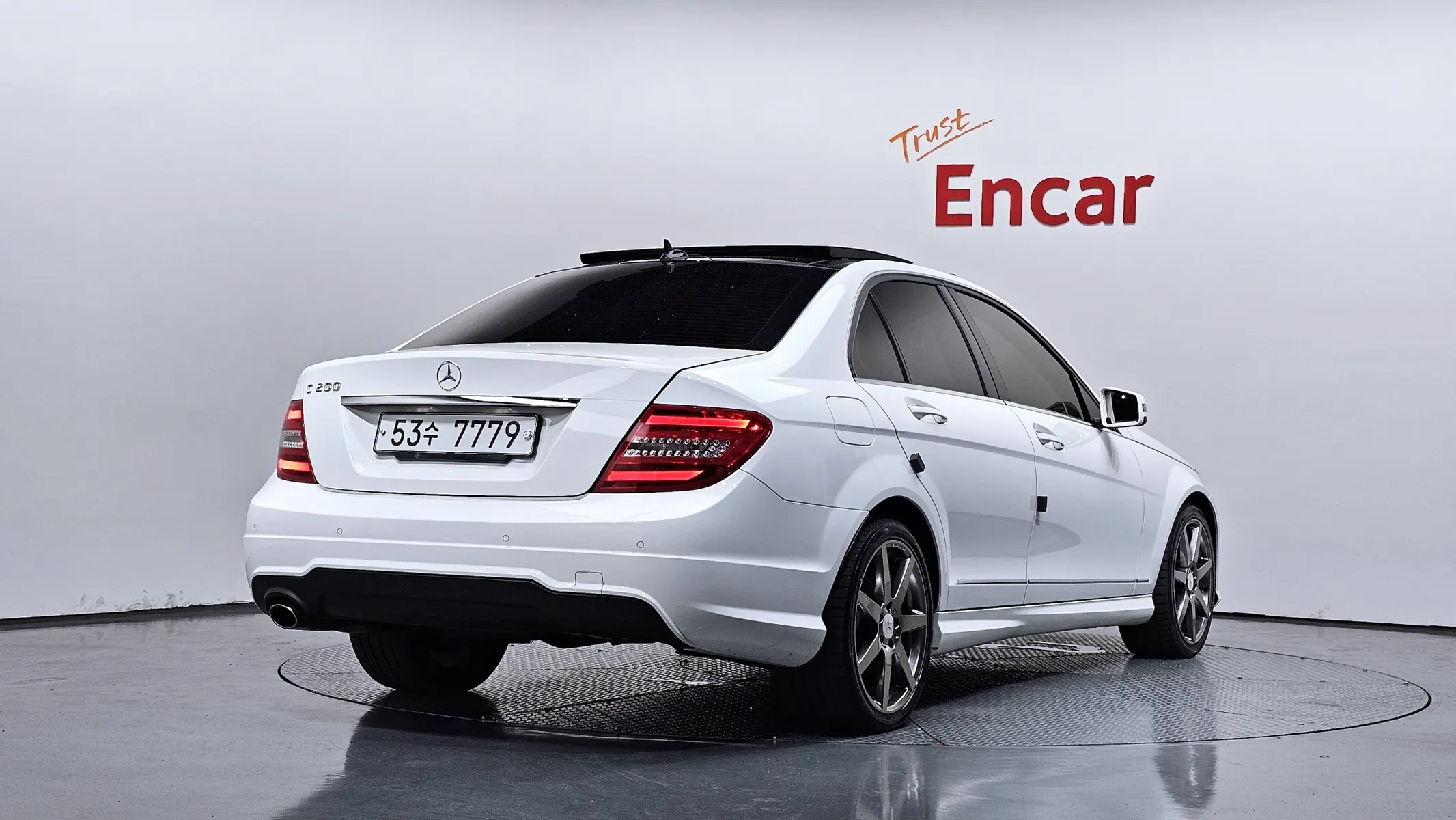 Mercedes-Benz C-Class W204 C200 CGI 2013 2/21