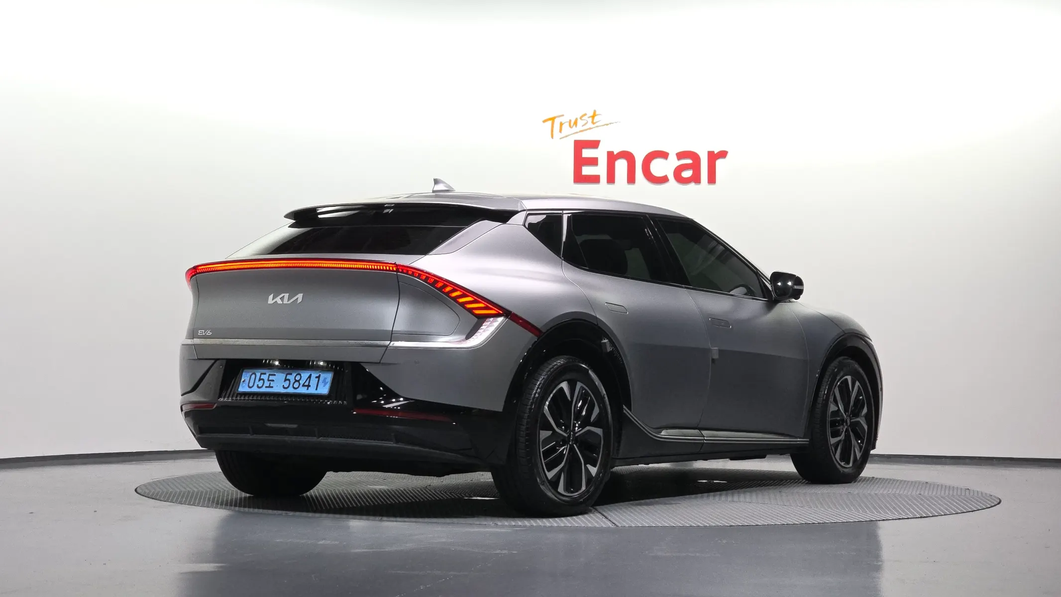 Kia EV6 4WD 2022 2/34