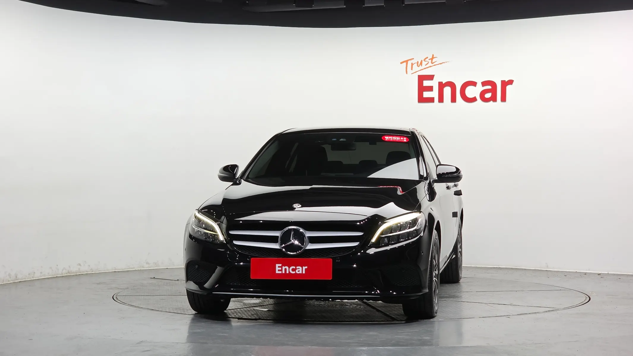 Mercedes-Benz C-Class W205 C200 2019 3/32