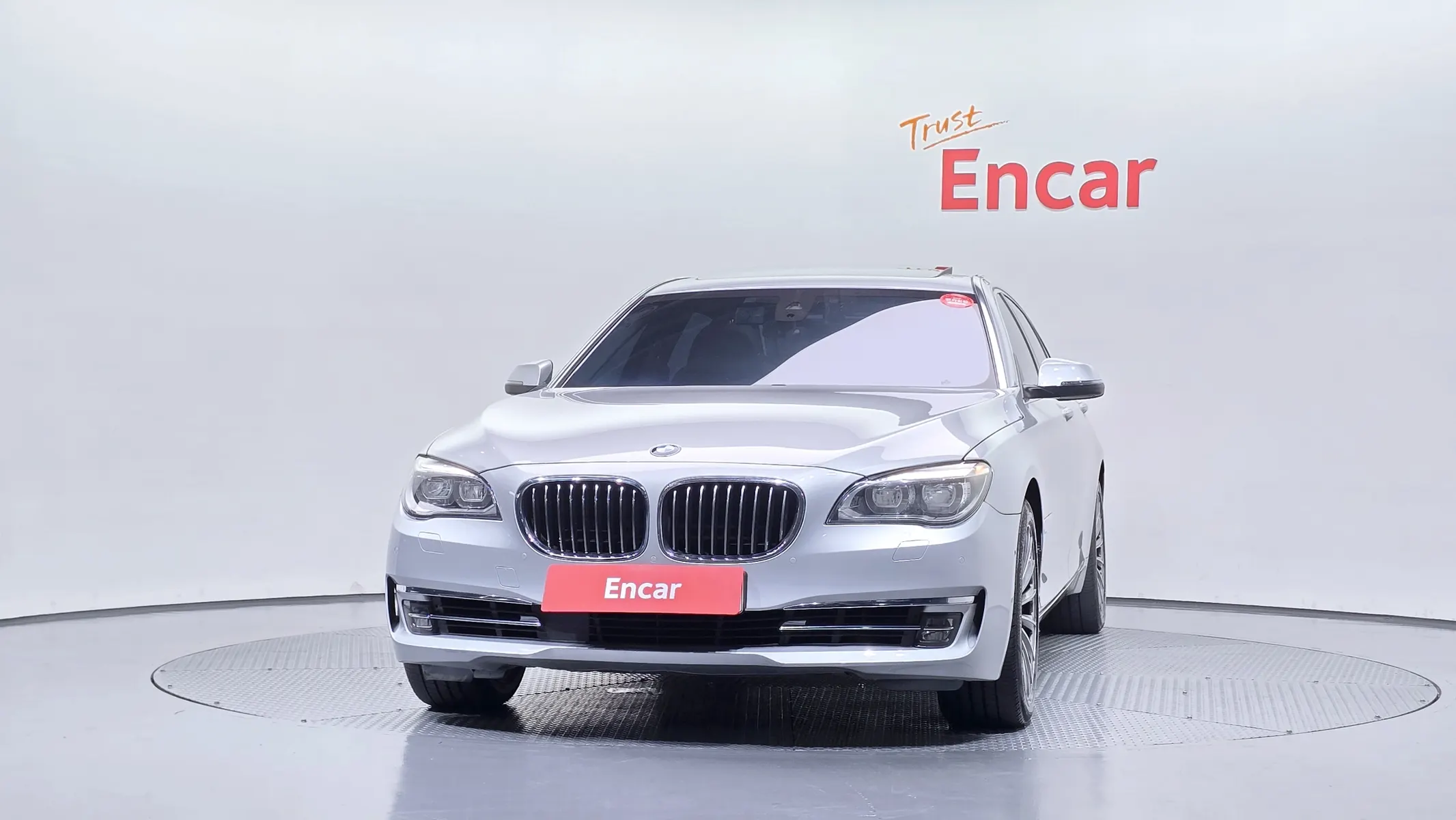 BMW 7 Series (F01) 750Li xDrive 2013 3/21
