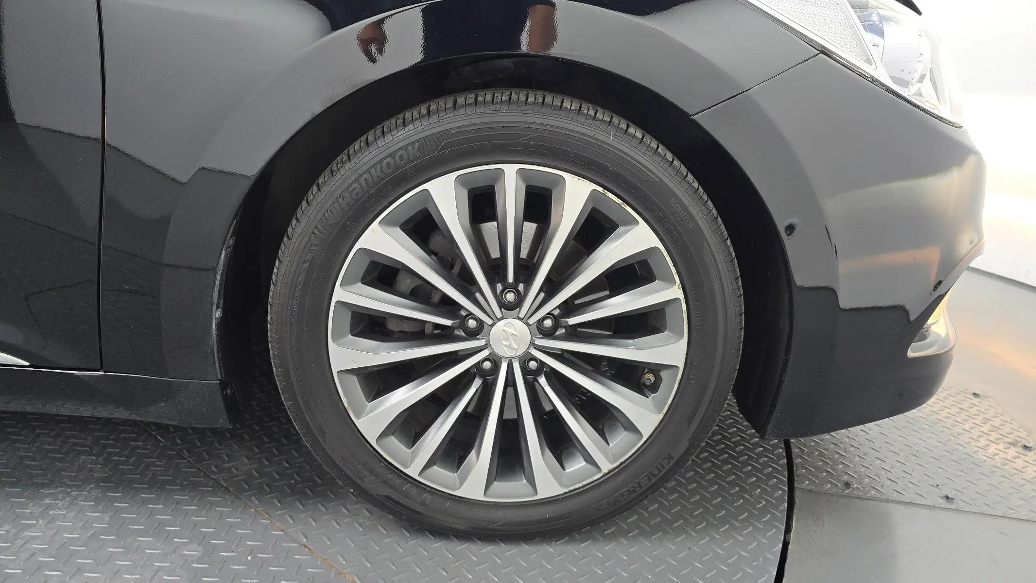 Hyundai Grandeur HG HG240 2013 29/30