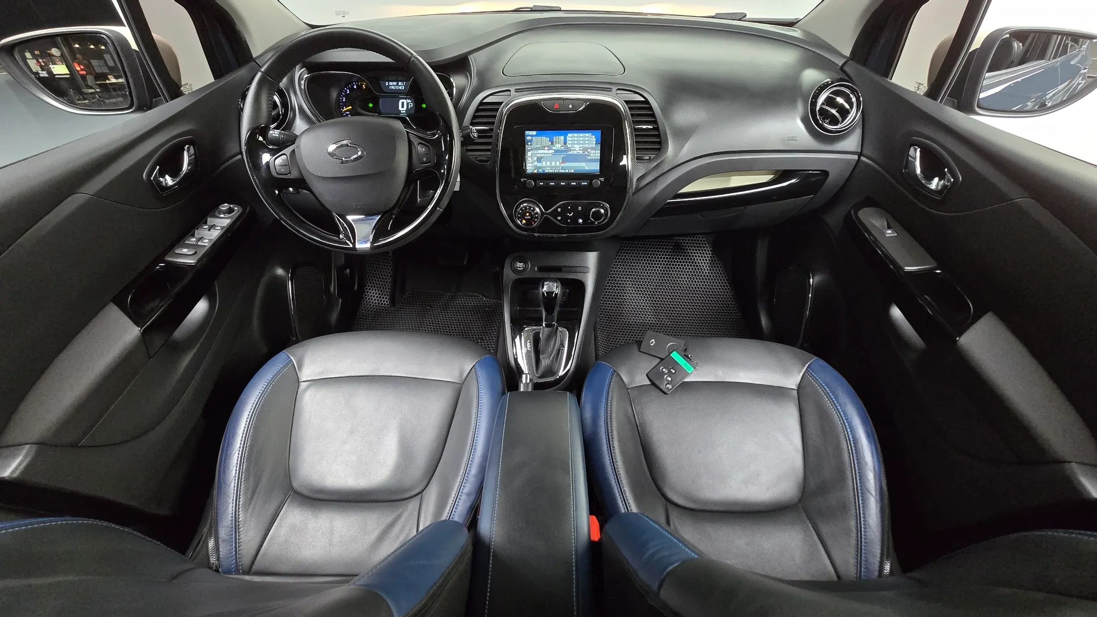 Renault Korea QM3 RE 2015 4/5