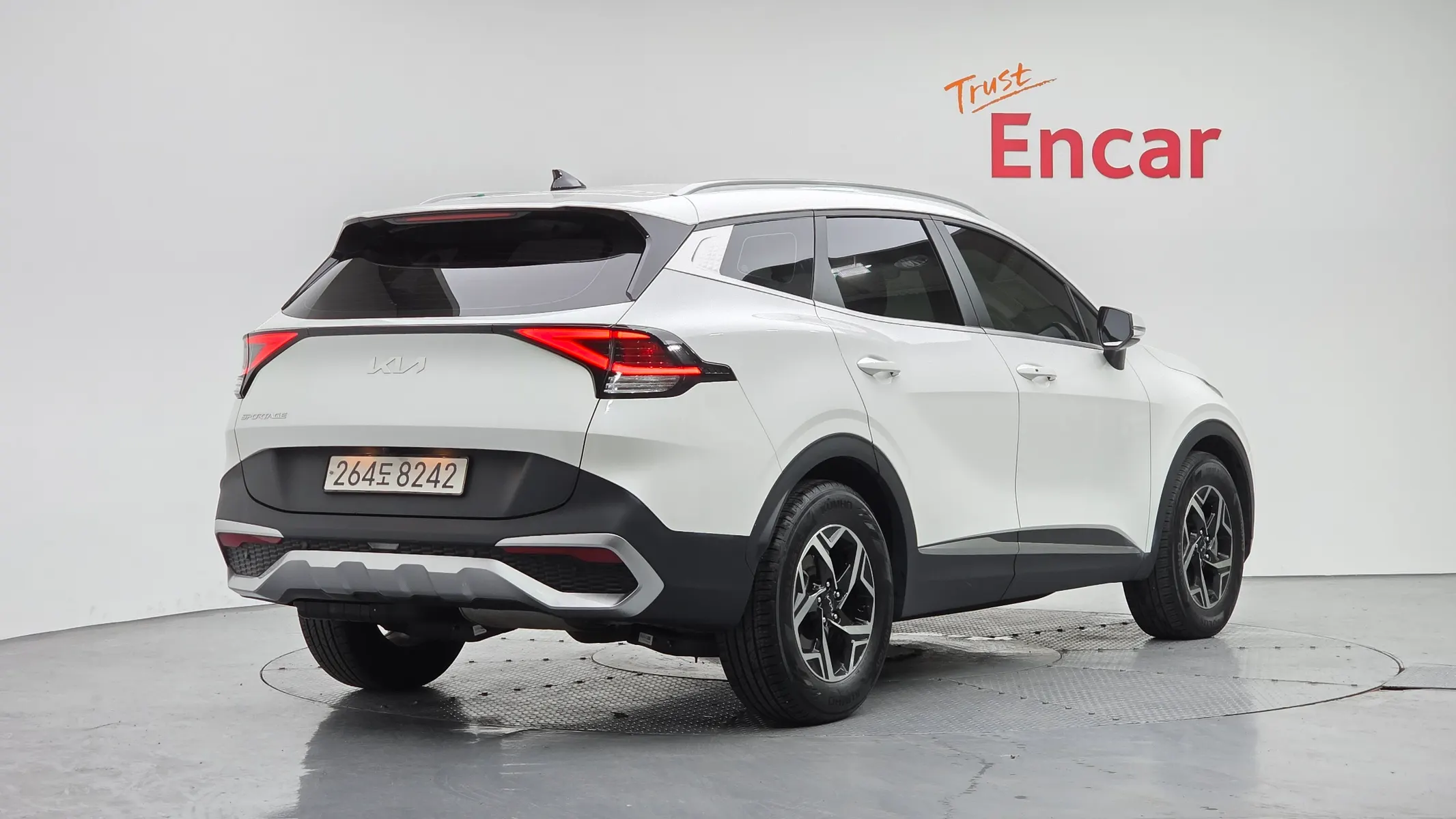 Kia 5 2.0 2WD 2022 2/37