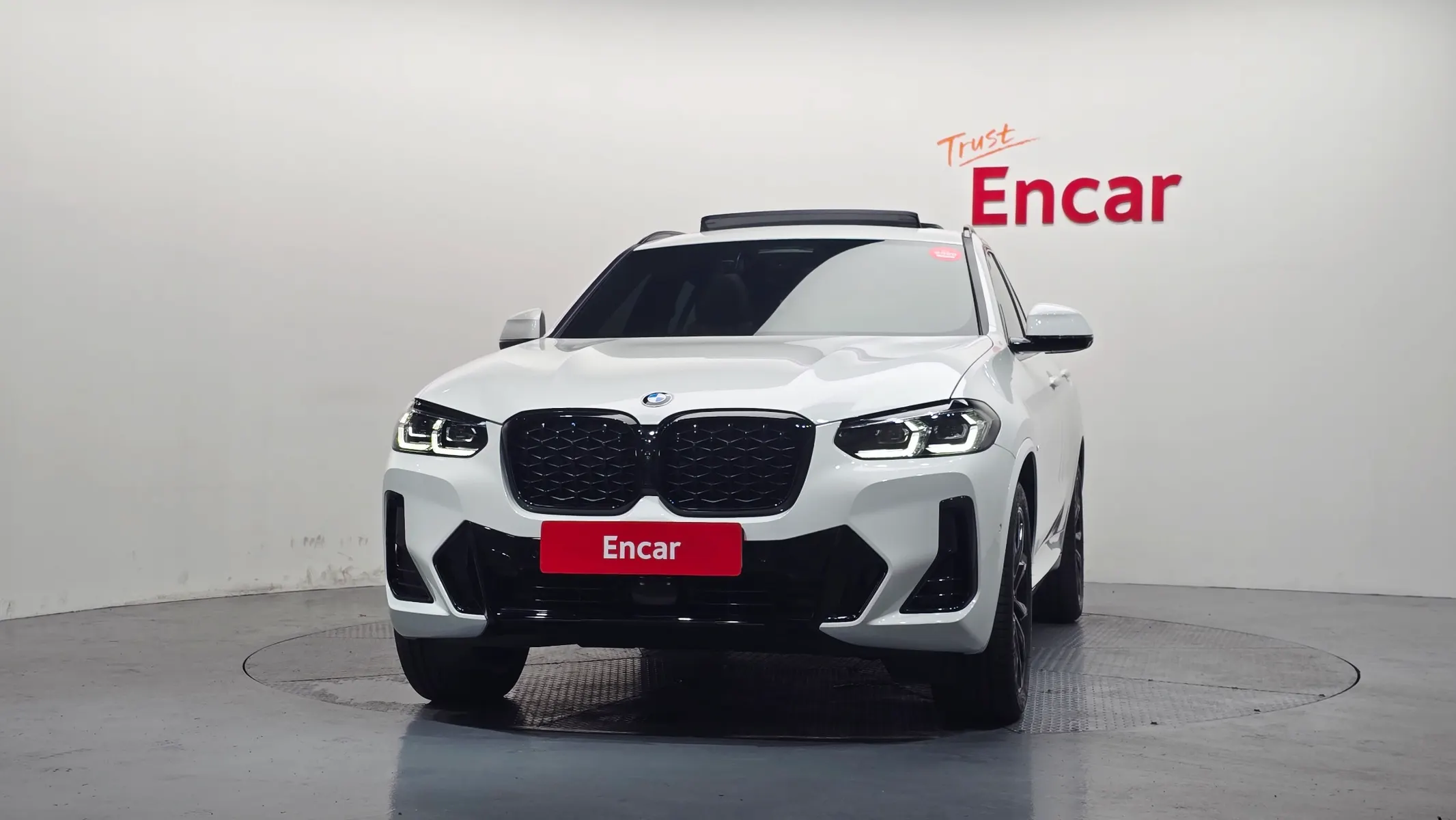 BMW X4 (G02) xDrive20i M 2025 3/39