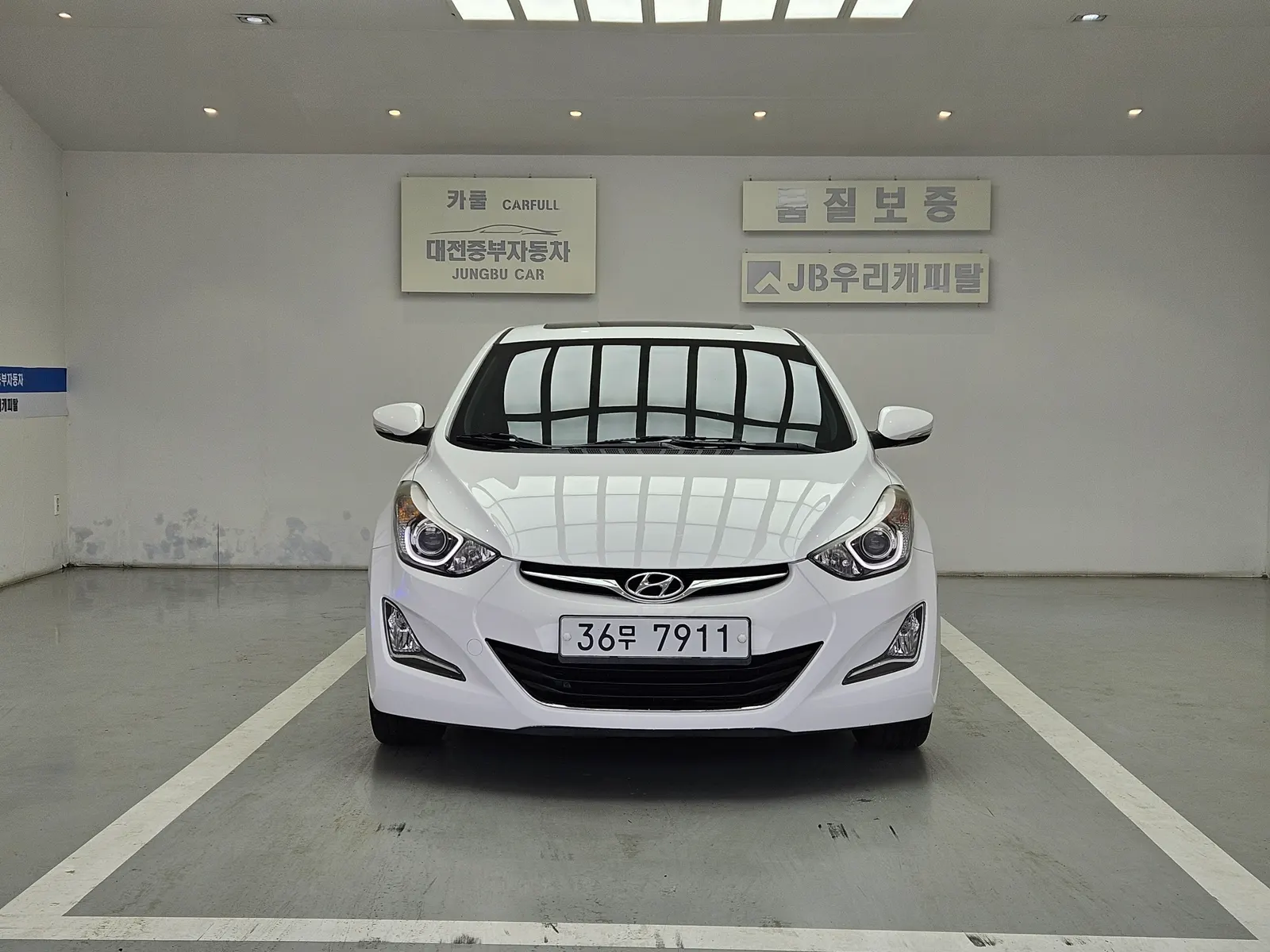Hyundai 아반떼 1.6 GDi 2013 3/19