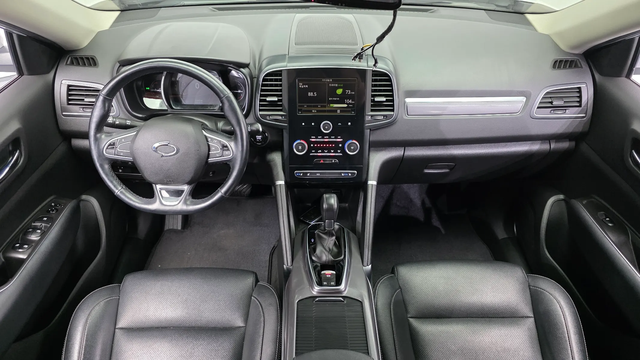 Renault Korea QM6 2WD RE 2017 4/5