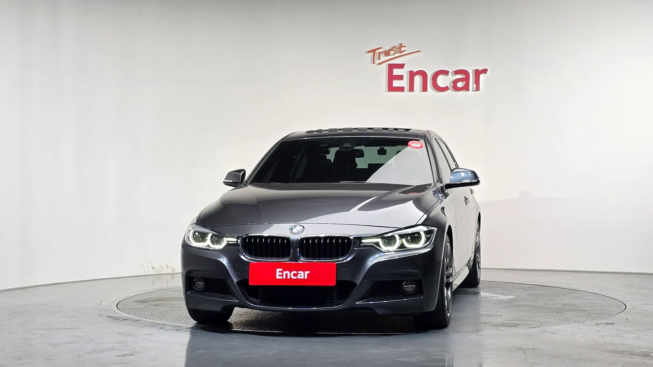 BMW 3 Series (F30) 320i M 2018 3/32