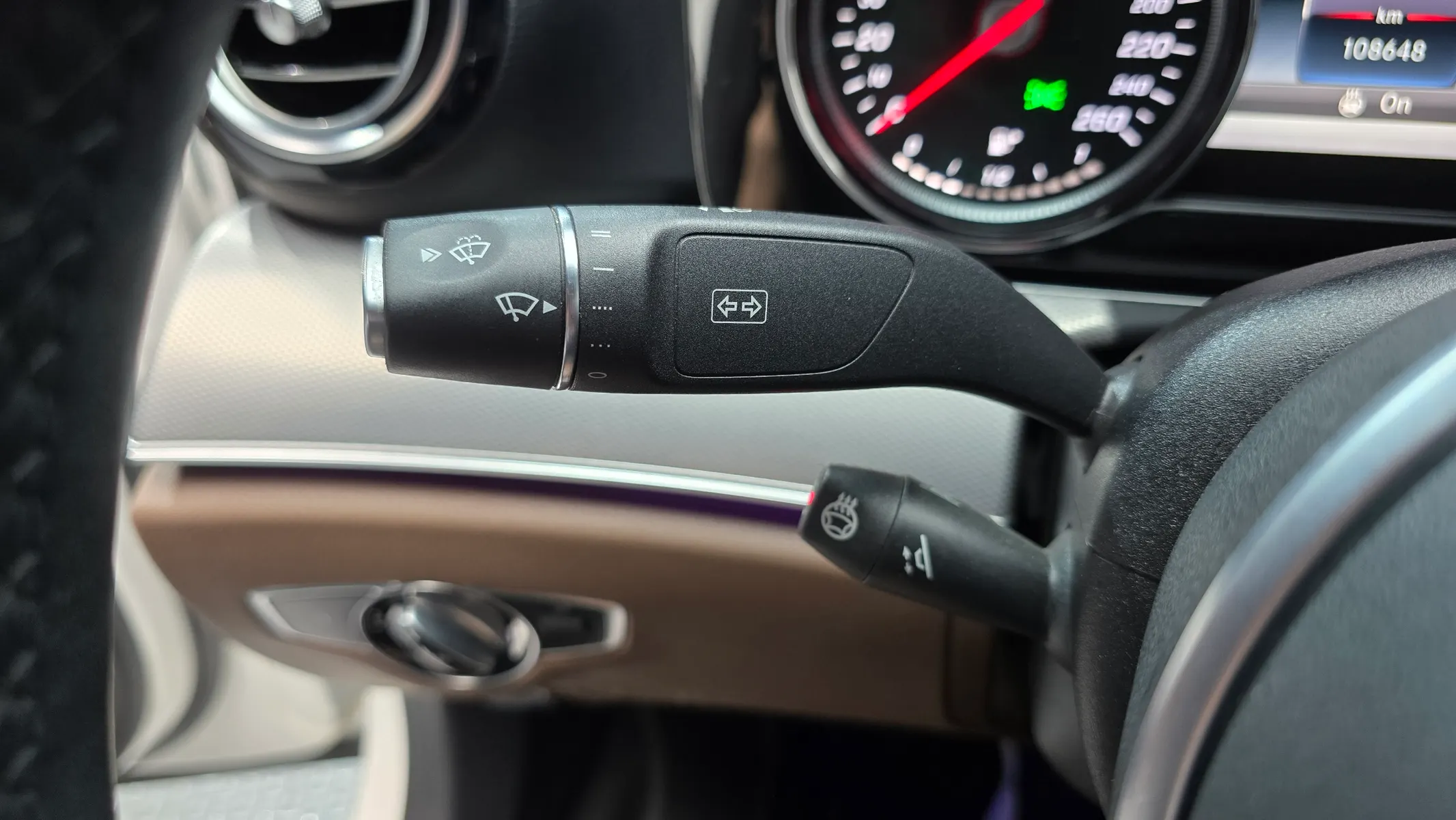 Mercedes-Benz E-Class W213 E300 2018 34/35