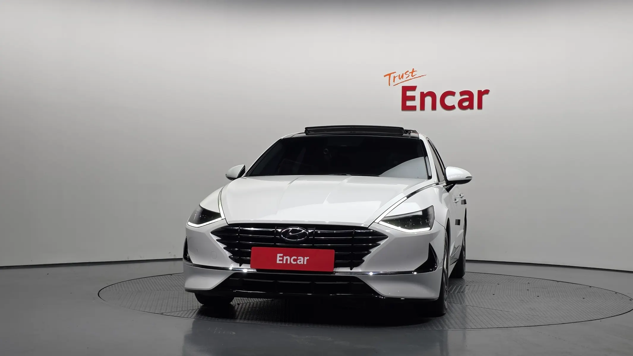 Hyundai (DN8) 2.0 2019 3/33