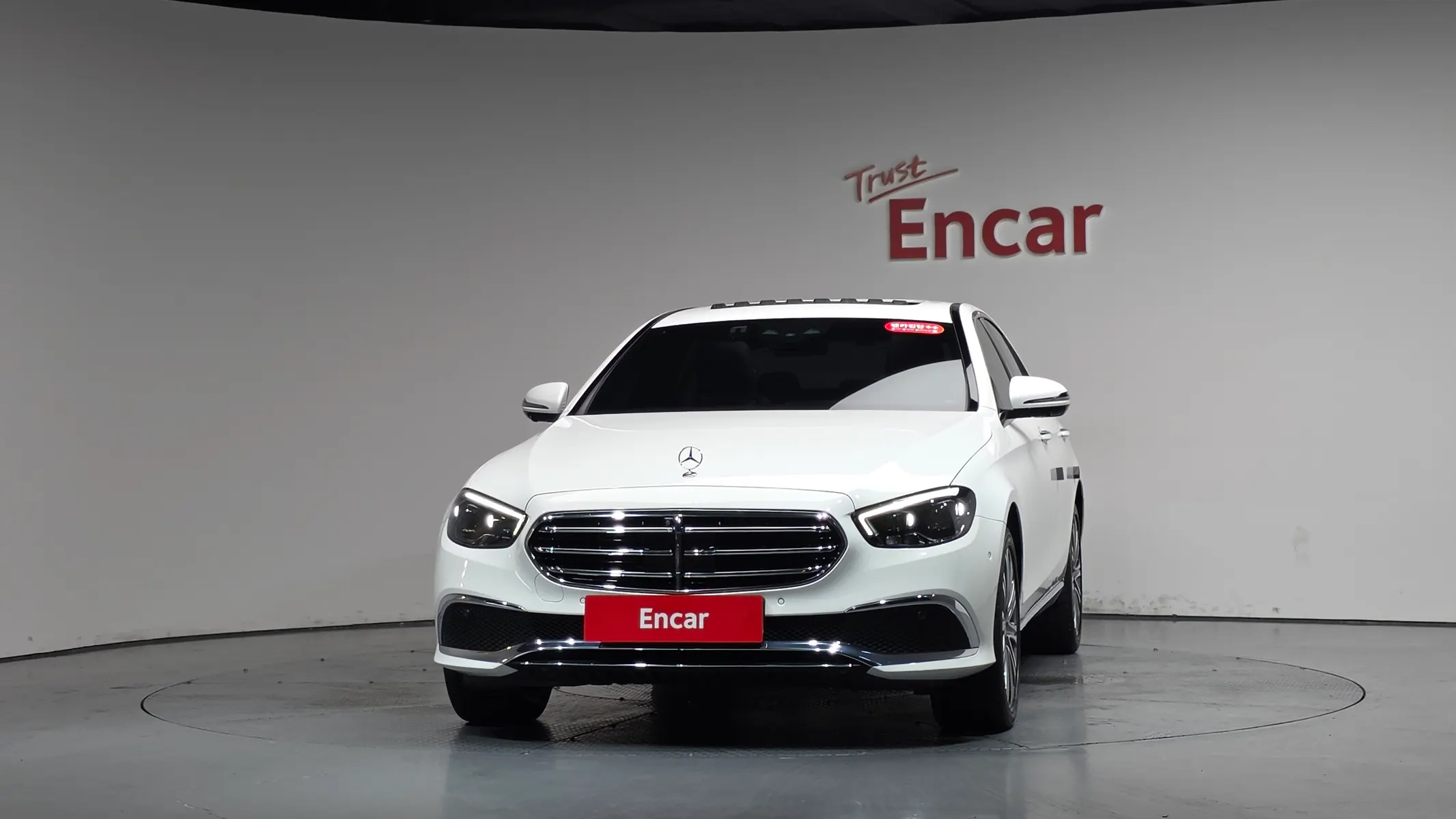 Mercedes-Benz E-Class W213 E350 4MATIC 2022 2/36