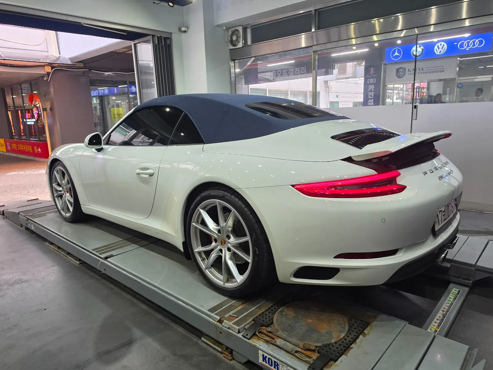 Porsche 911 S 2016 2/21