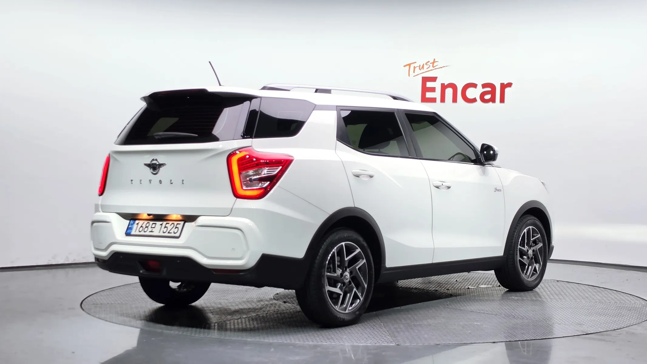 KG Mobility 티볼리 에어 1.5 A3 2WD 2022 2/31