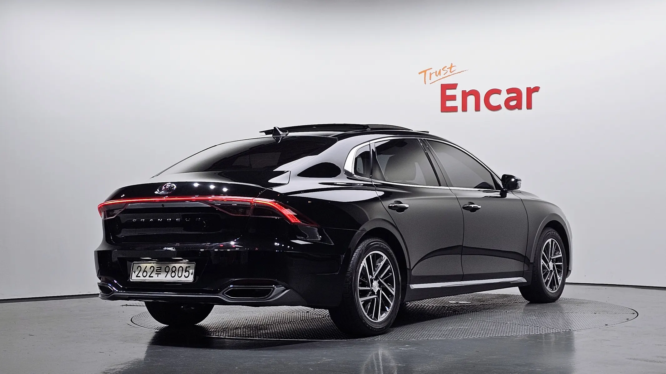 Hyundai IG 3.0 LPi () 2021 2/31