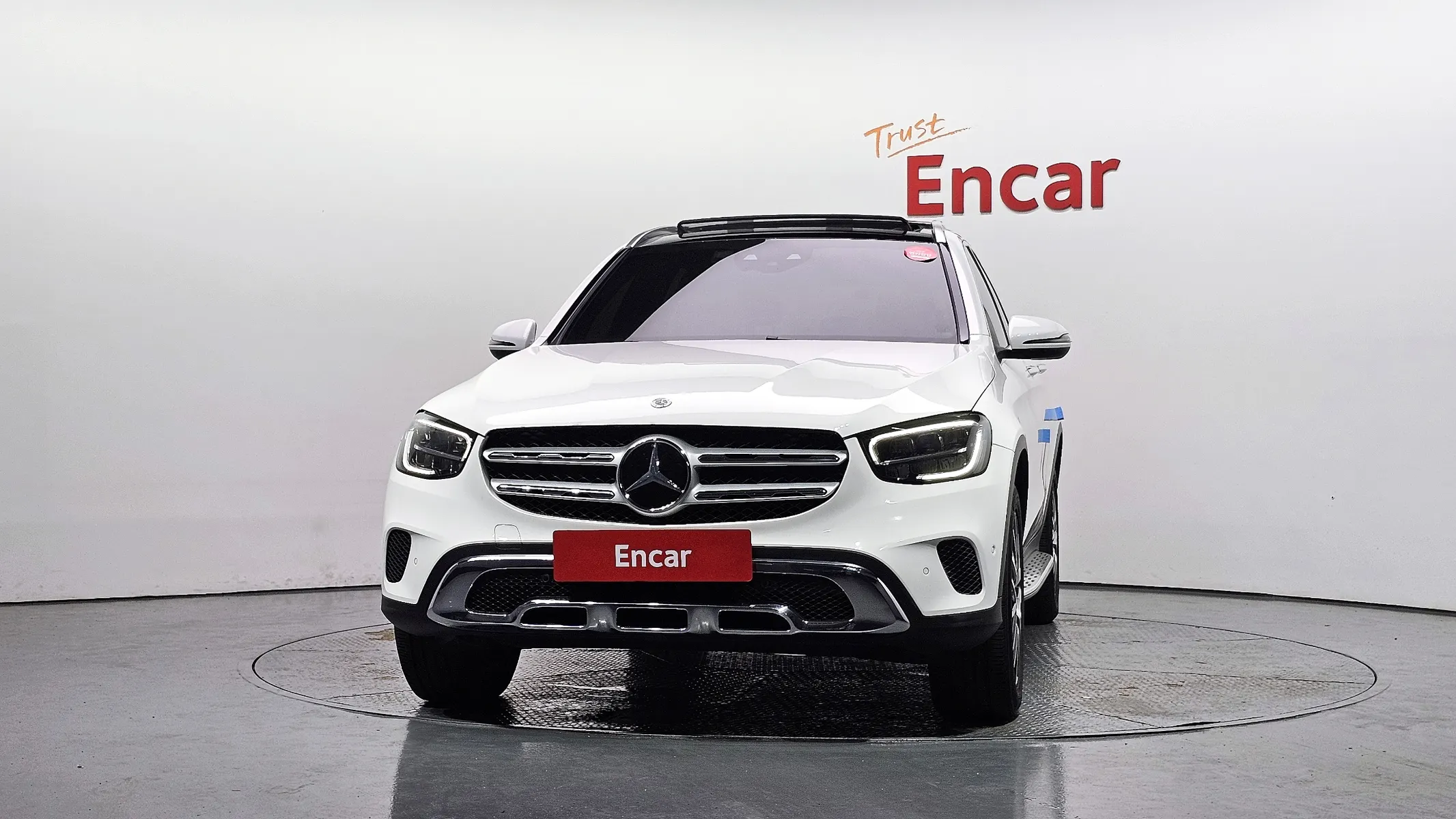 Mercedes-Benz GLC-Class X253 GLC300e 4MATIC 2020 3/36
