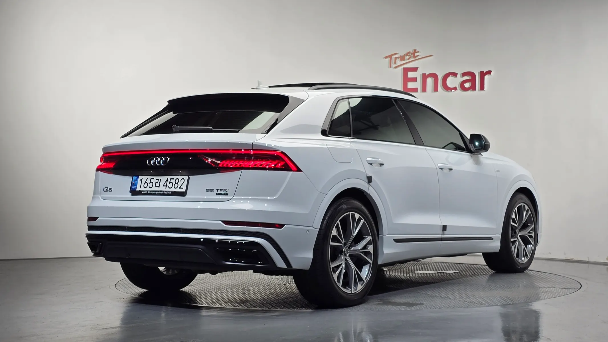 Audi Q8 (4M) 55 TFSI 2022 2/35