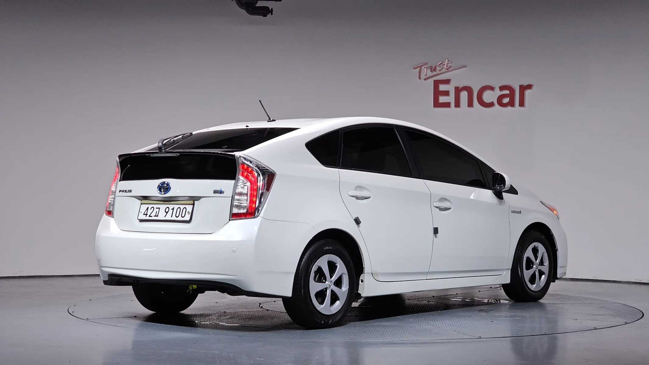 Toyota 프리우스 1.8 E 2012 2/34
