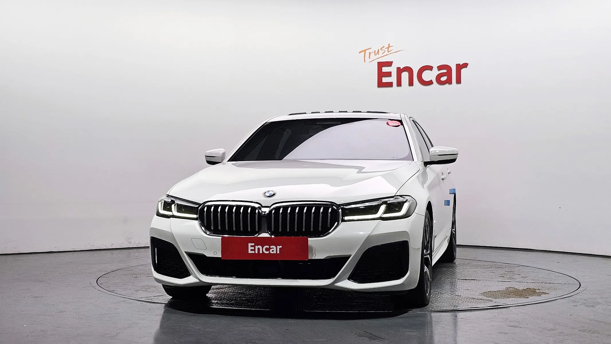 BMW 5 Series (G30) 530i M 2022 3/36