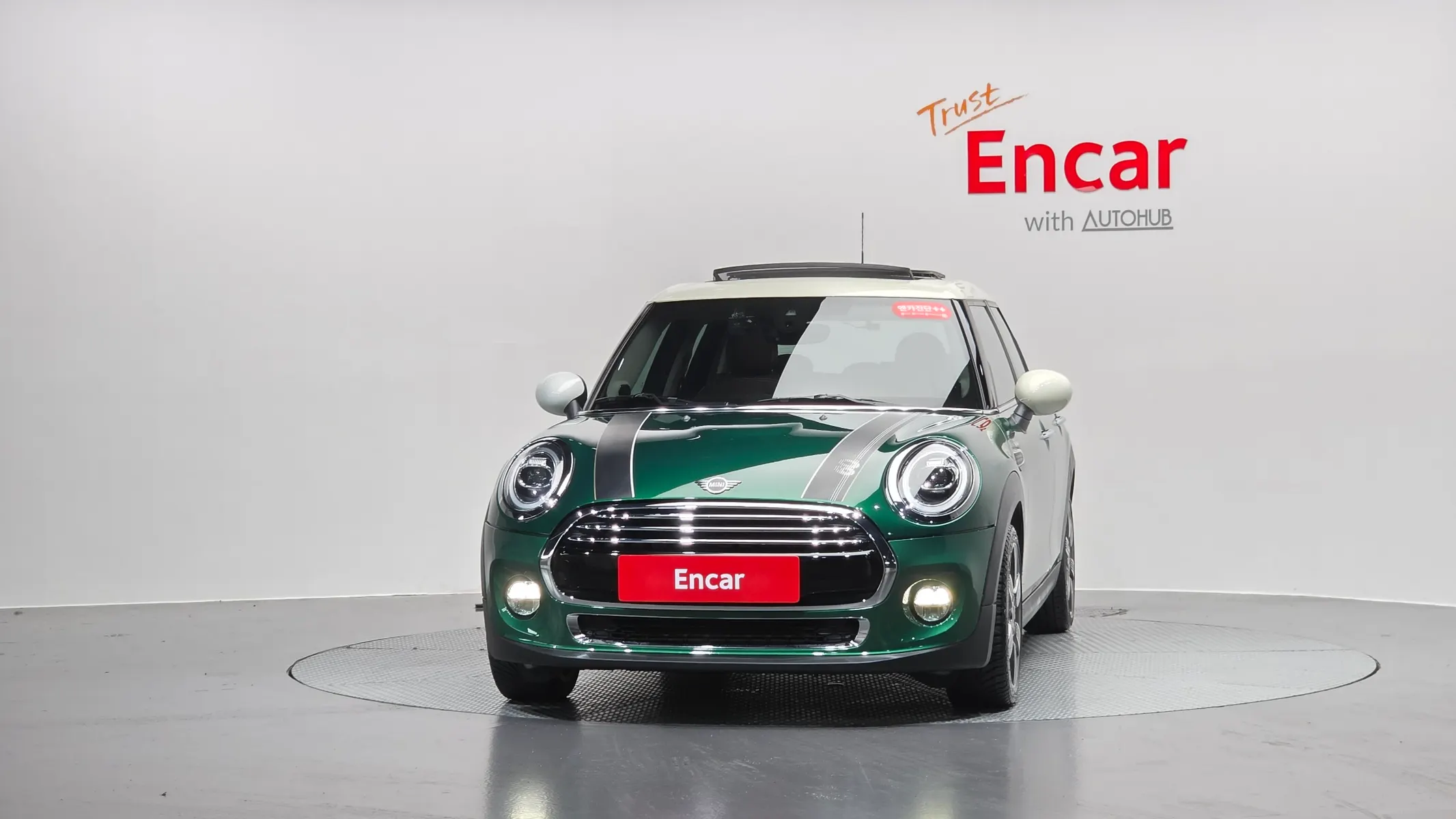 MINI 쿠퍼 5 60 2019 2/5