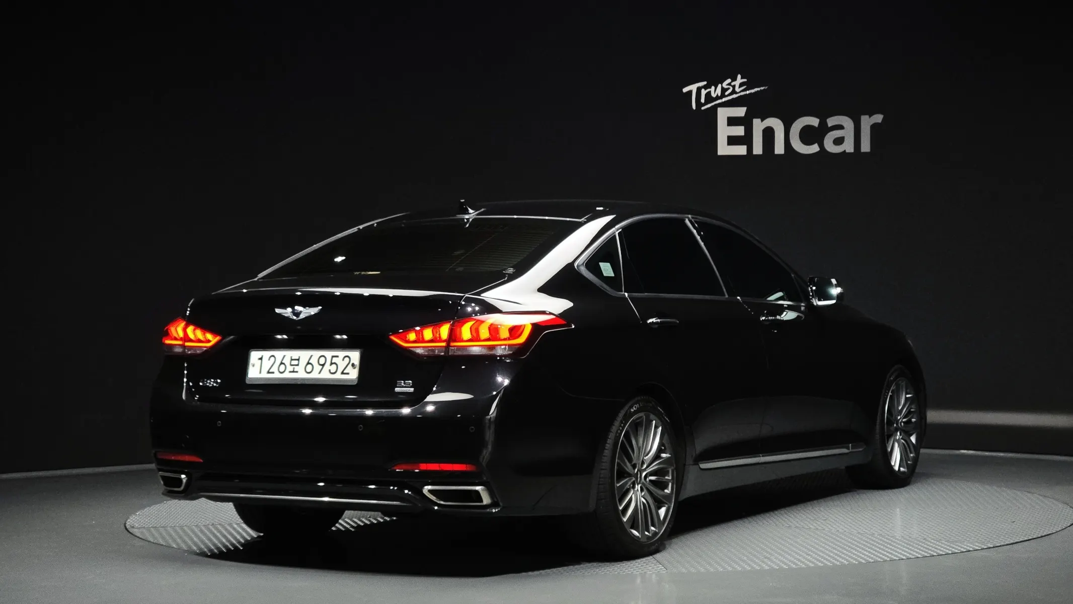 Genesis G80 3.3 GDI AWD 2018 2/37
