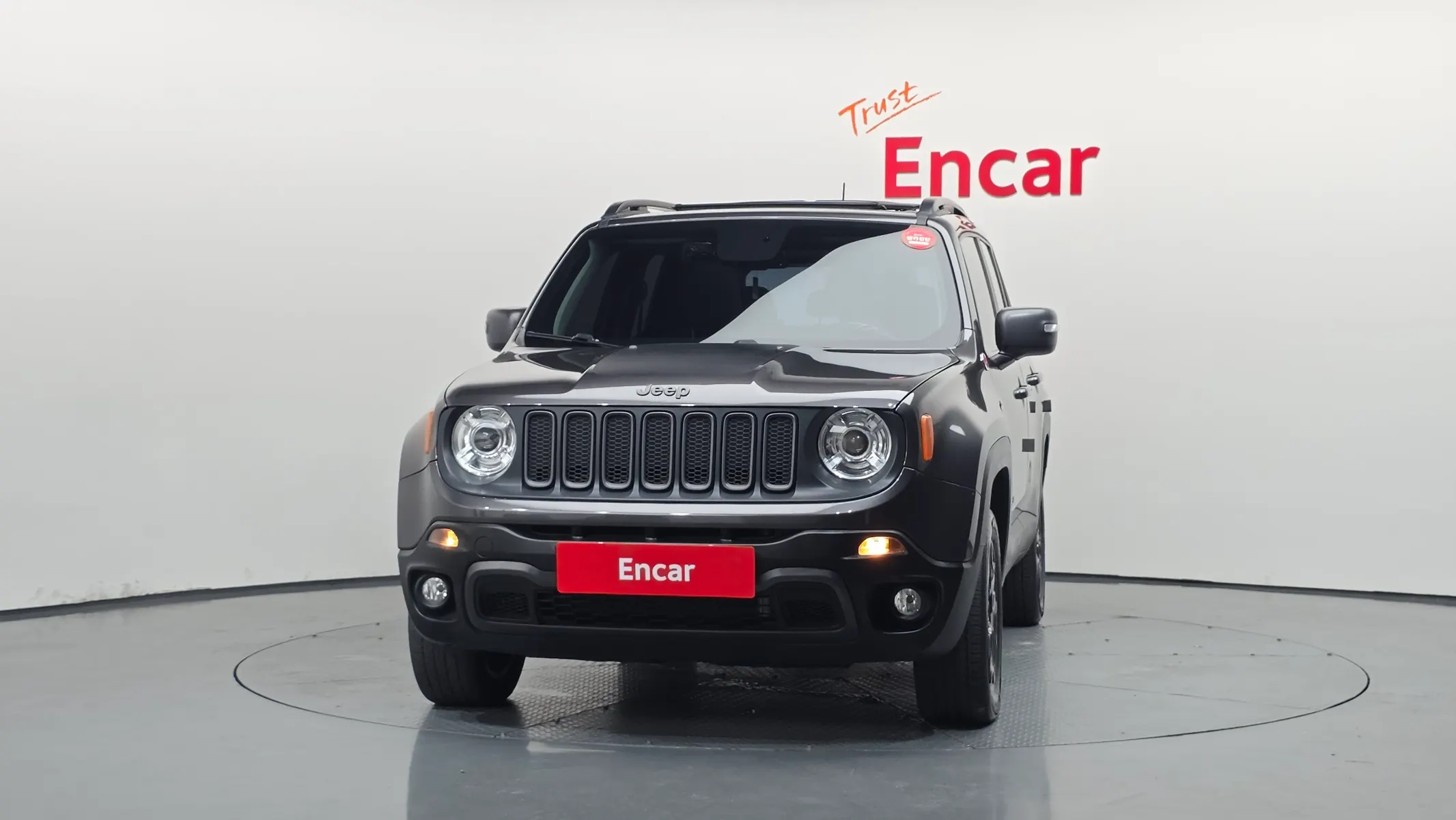 Jeep 레니게이드 2.0 AWD 2018 2/5